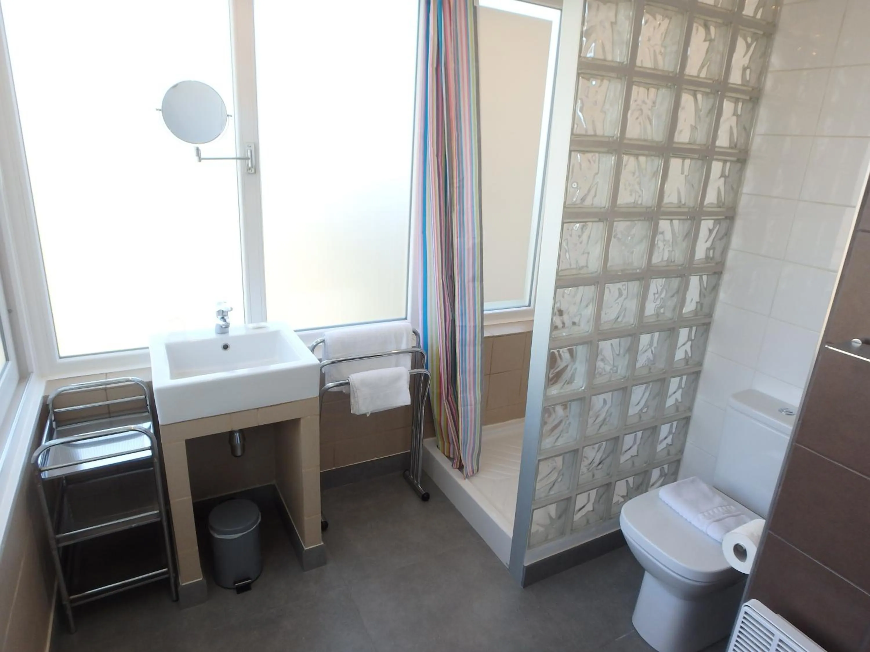 Bathroom in Residence Veles Plage