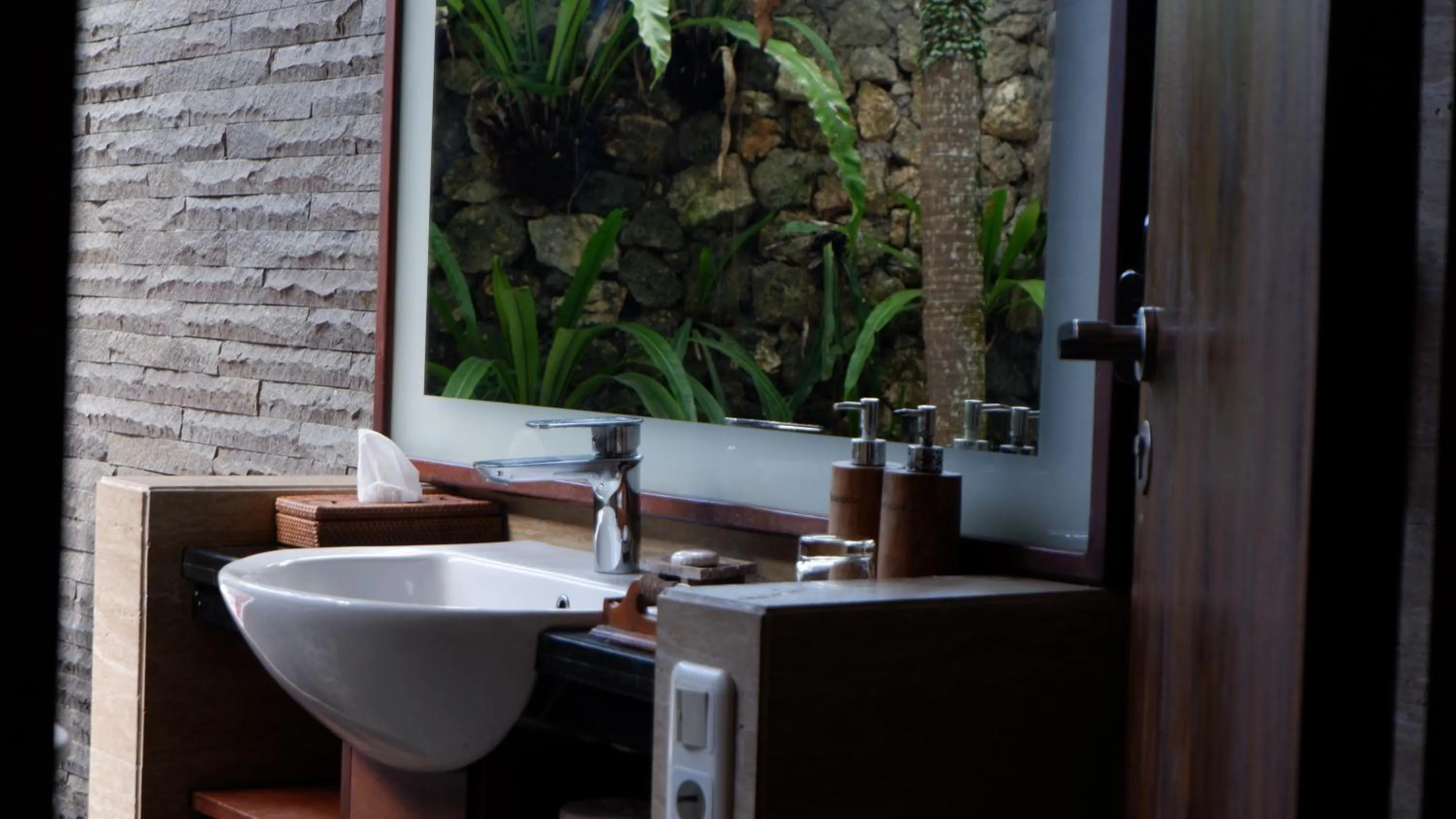 Bathroom in Del Cielo Villa Jimbaran