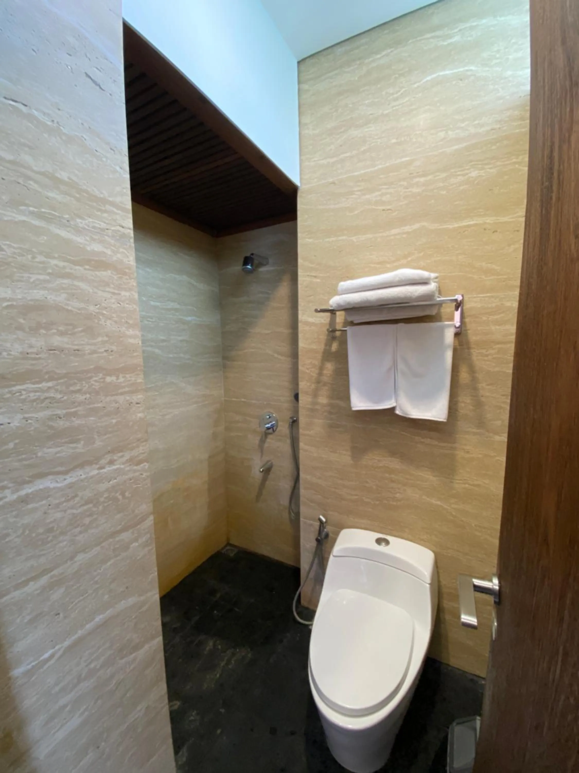 Toilet in Del Cielo Villa Jimbaran