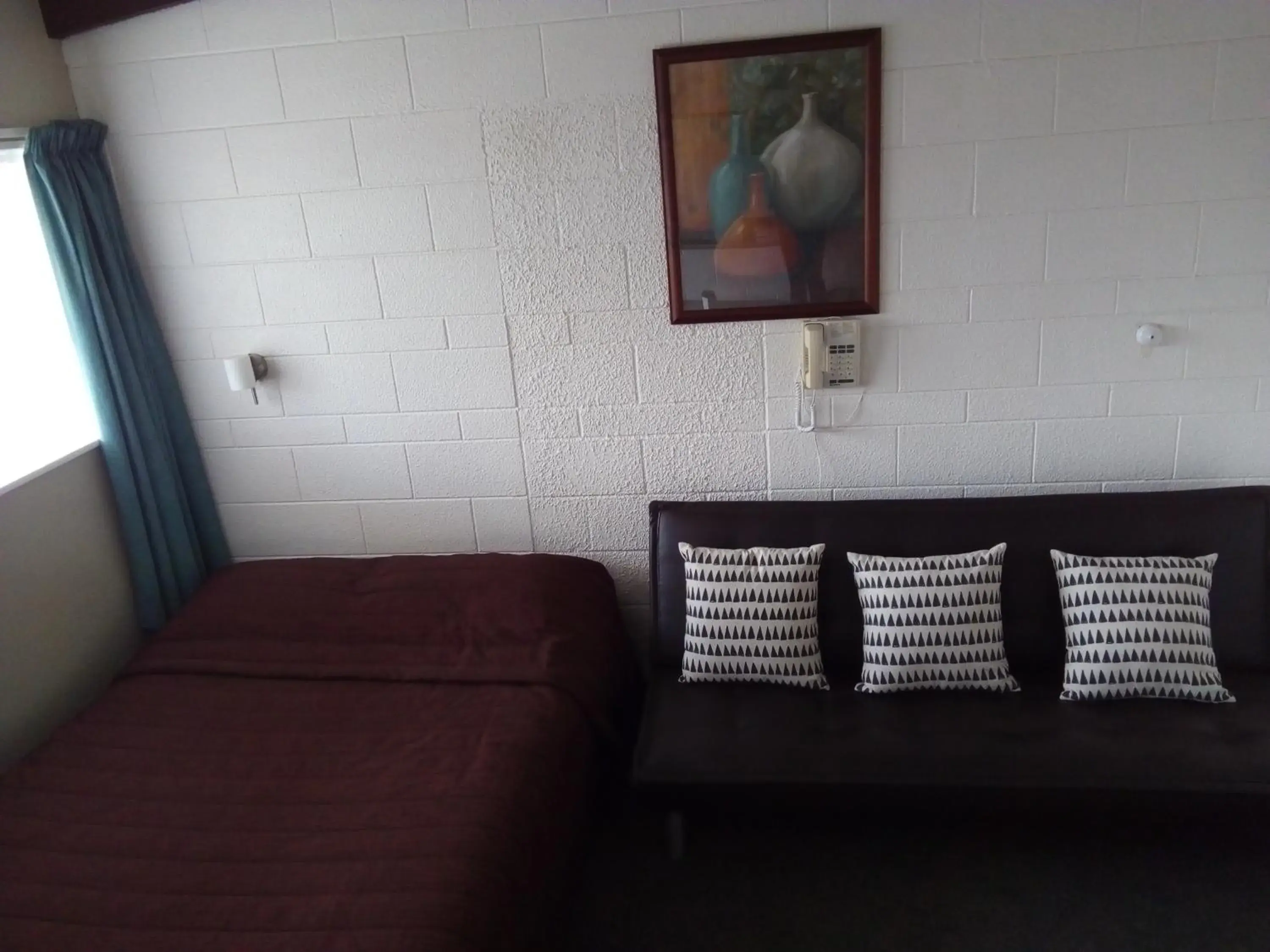 Standard Studio in Redwood Lodge Motel Standard Studio in Redwood Lodge Motel