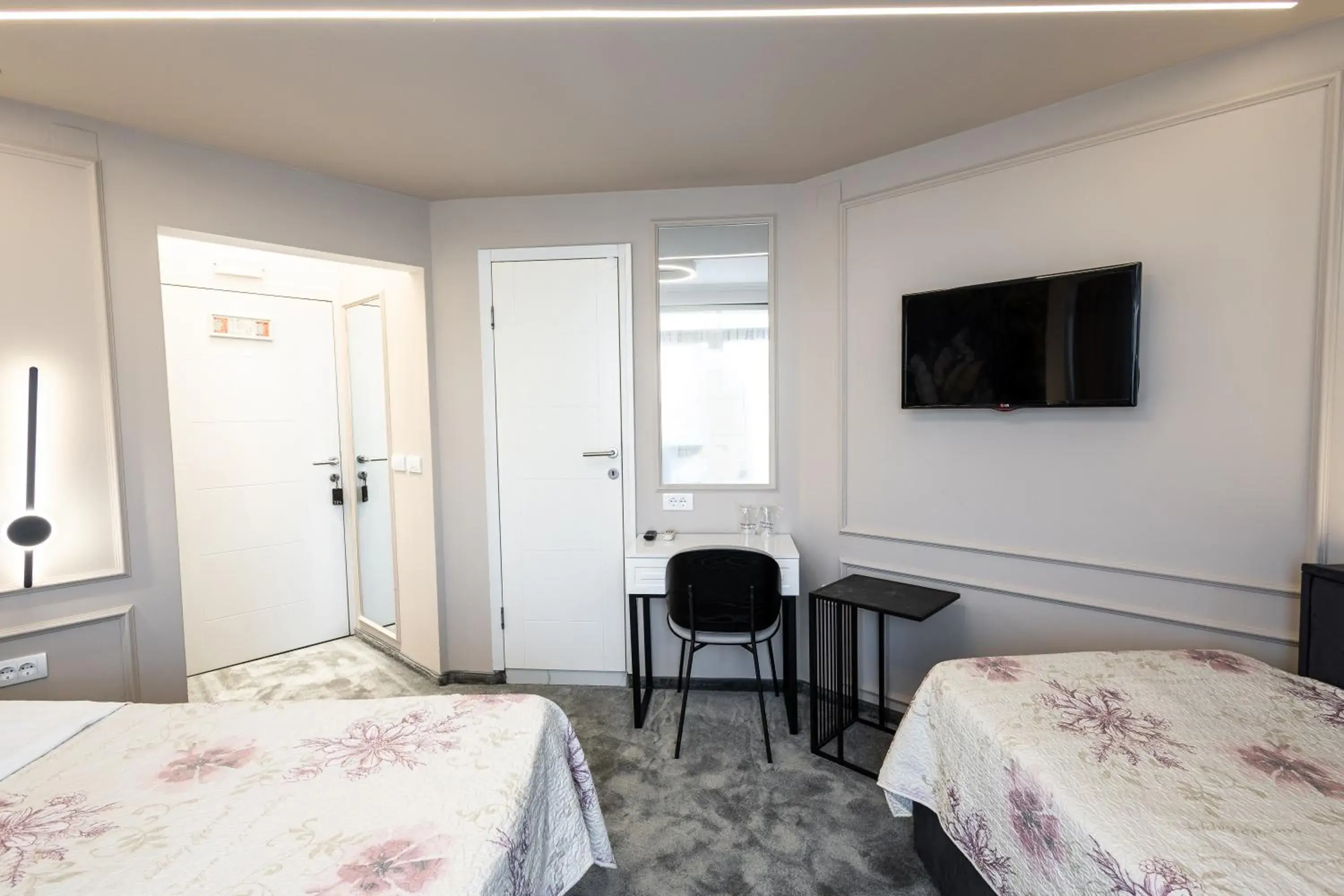 Bed in Garni Hotel Lotos Bed in Garni Hotel Lotos