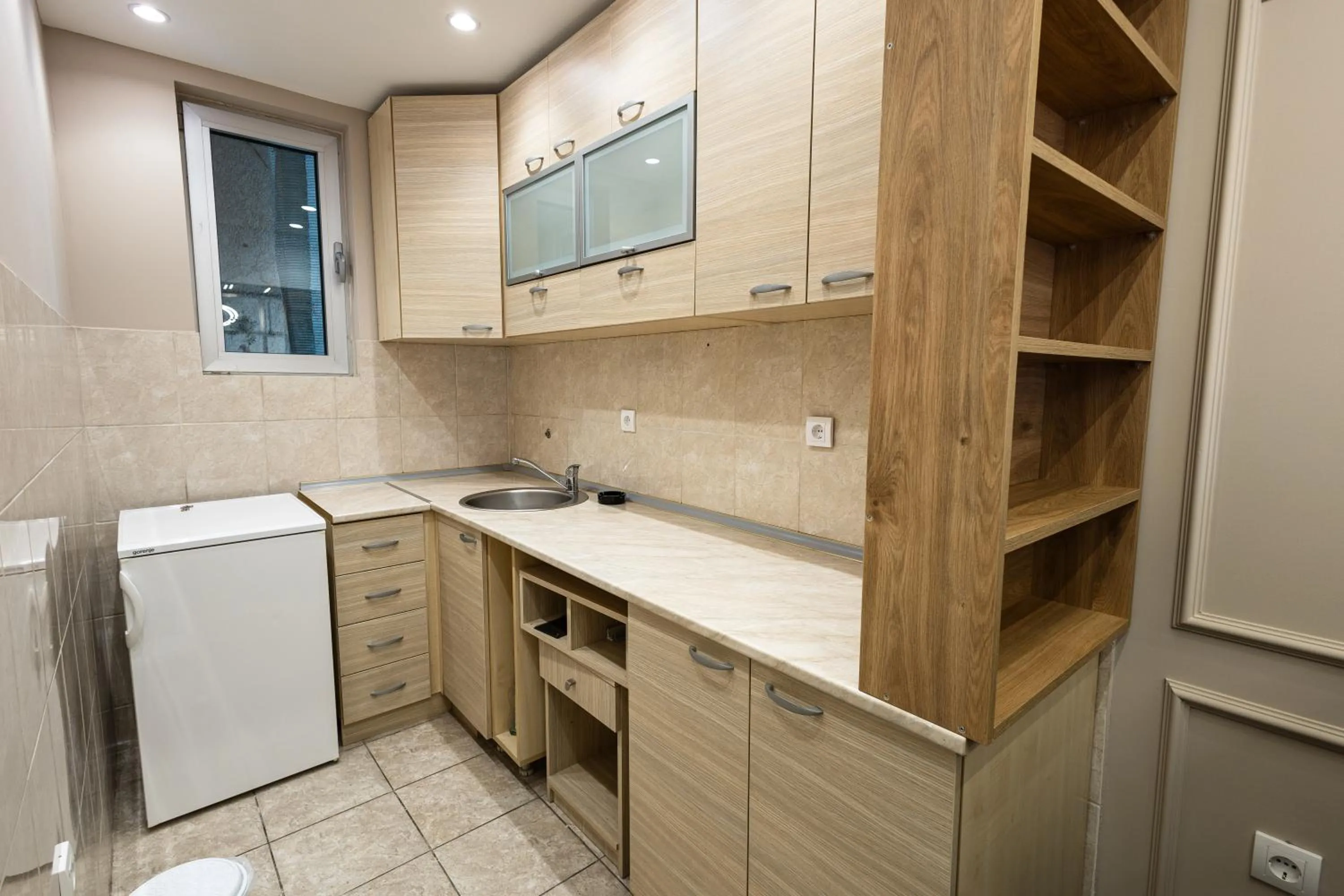 Kitchen or kitchenette in Garni Hotel Lotos