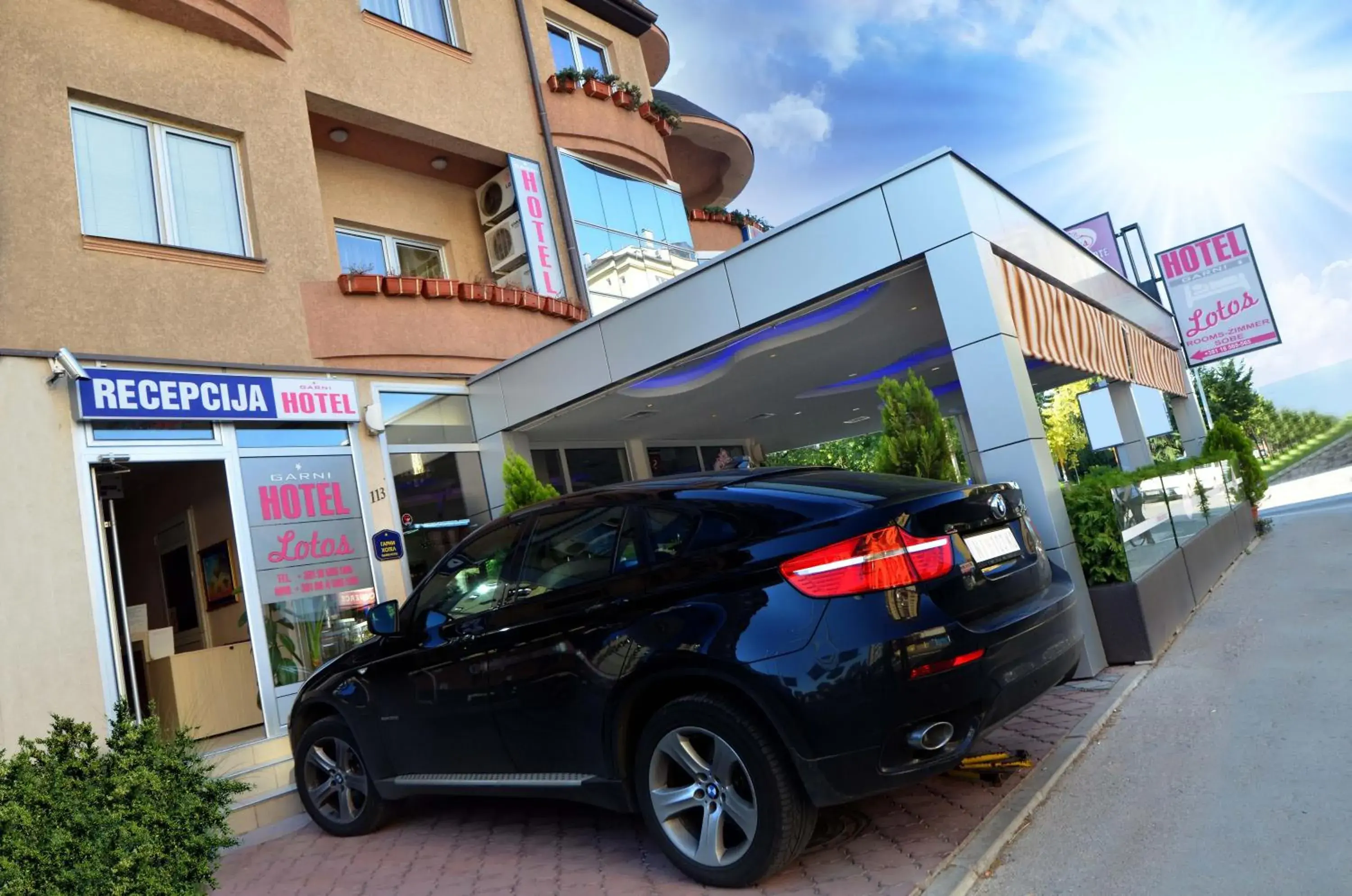 Property building in Garni Hotel Lotos Property building in Garni Hotel Lotos