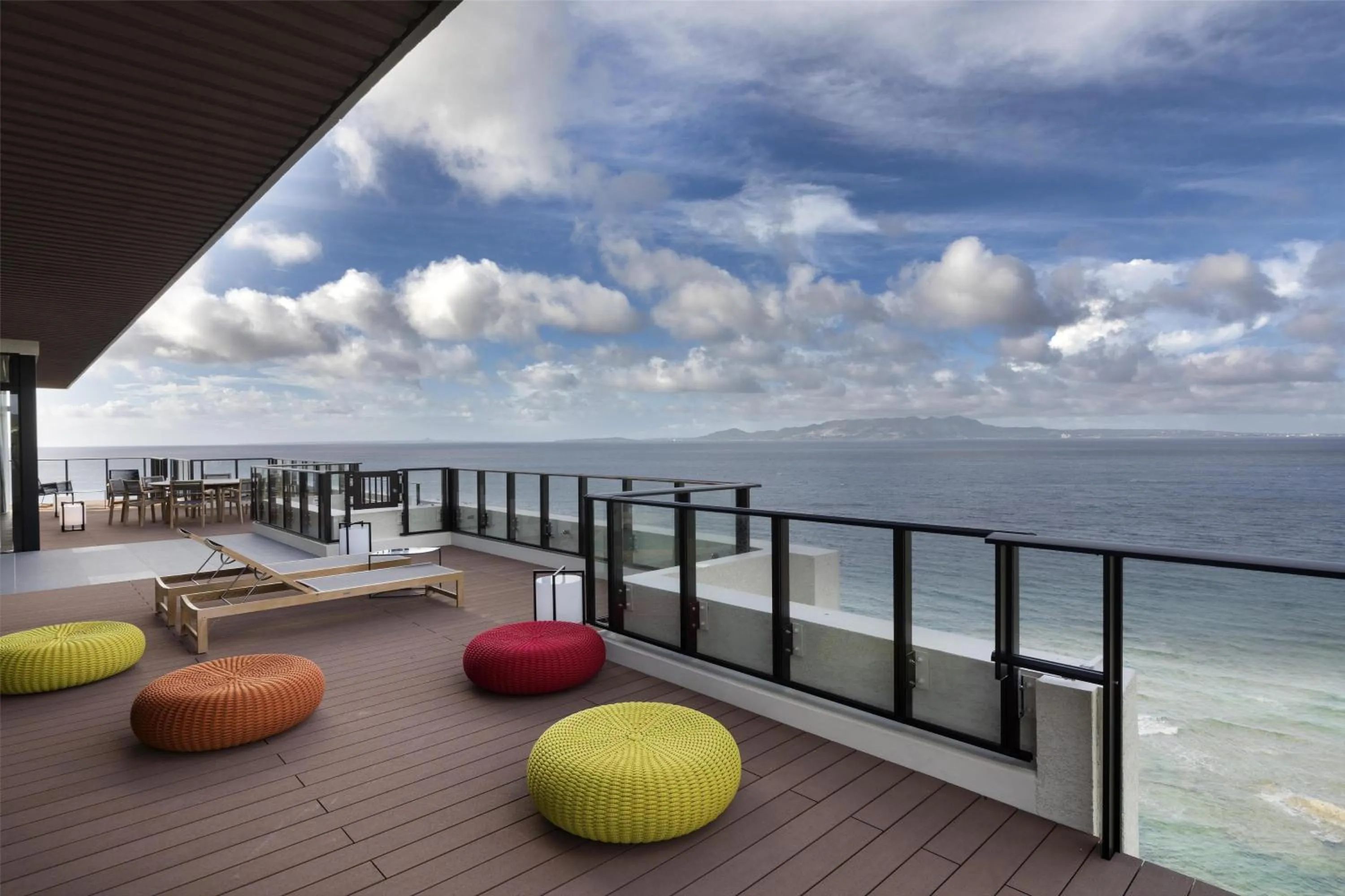 Photo of the whole room in Hyatt Regency Seragaki Island Okinawa