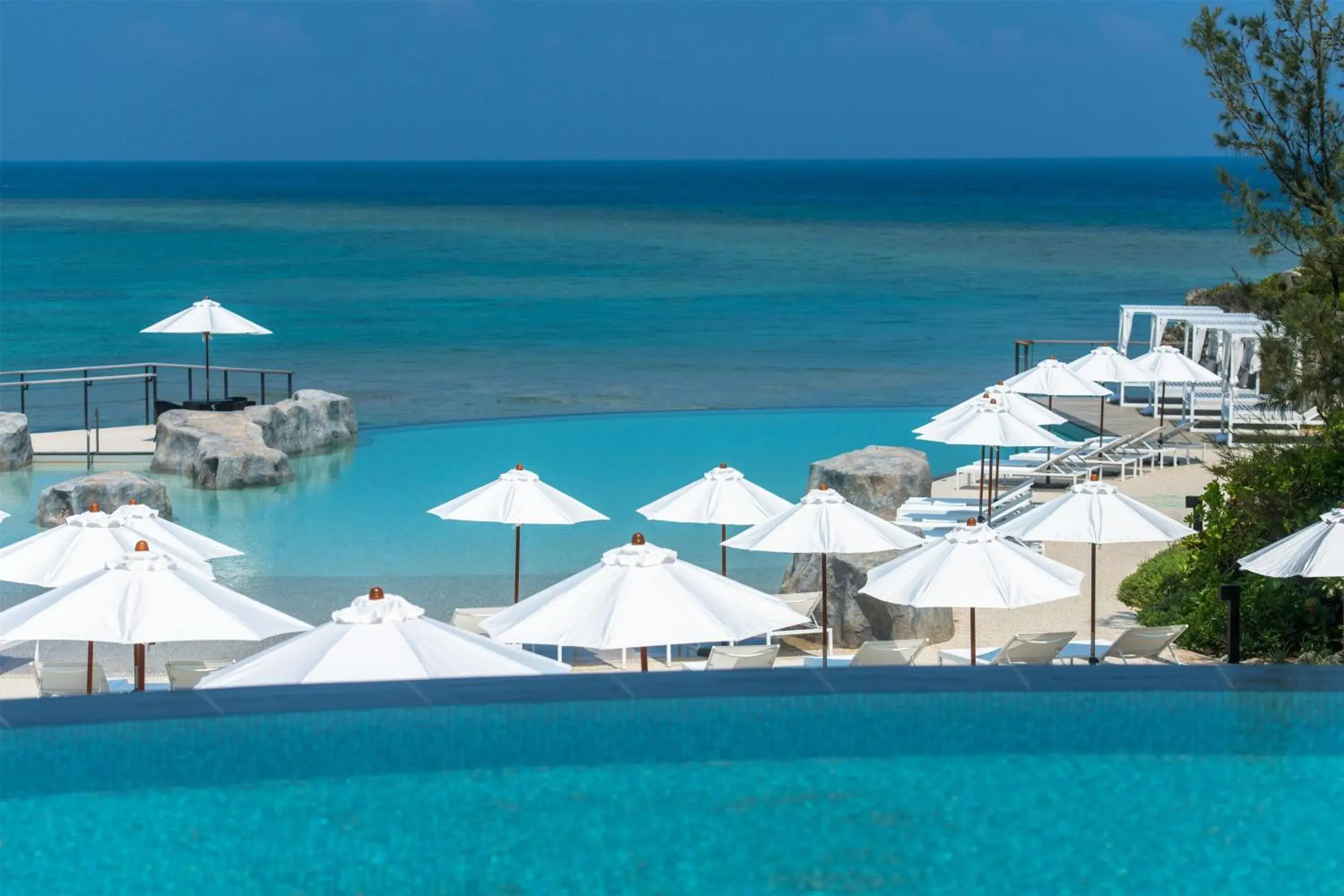 Swimming pool in Hyatt Regency Seragaki Island Okinawa Swimming pool in Hyatt Regency Seragaki Island Okinawa