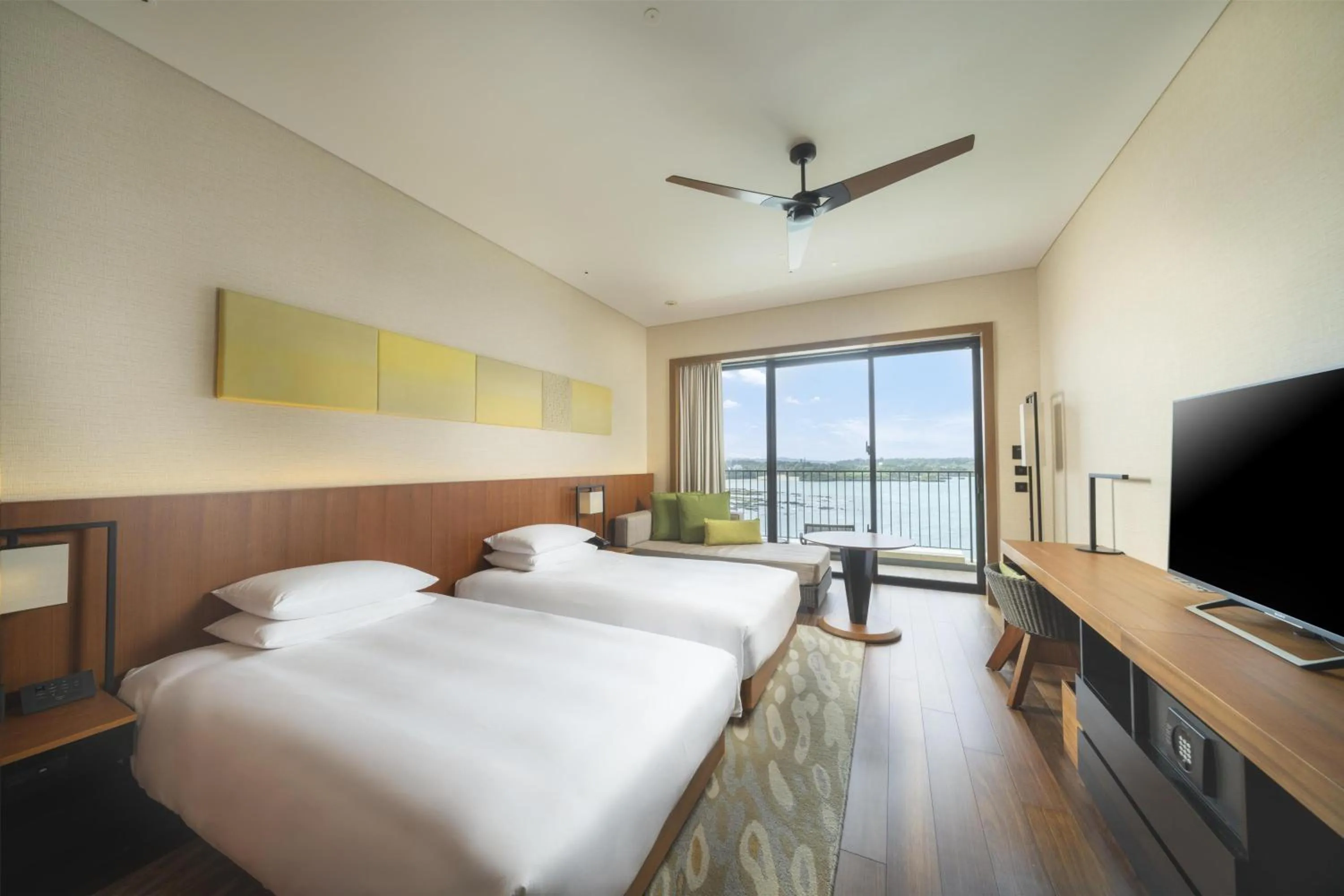 Twin Room with Lagoon View in Hyatt Regency Seragaki Island Okinawa