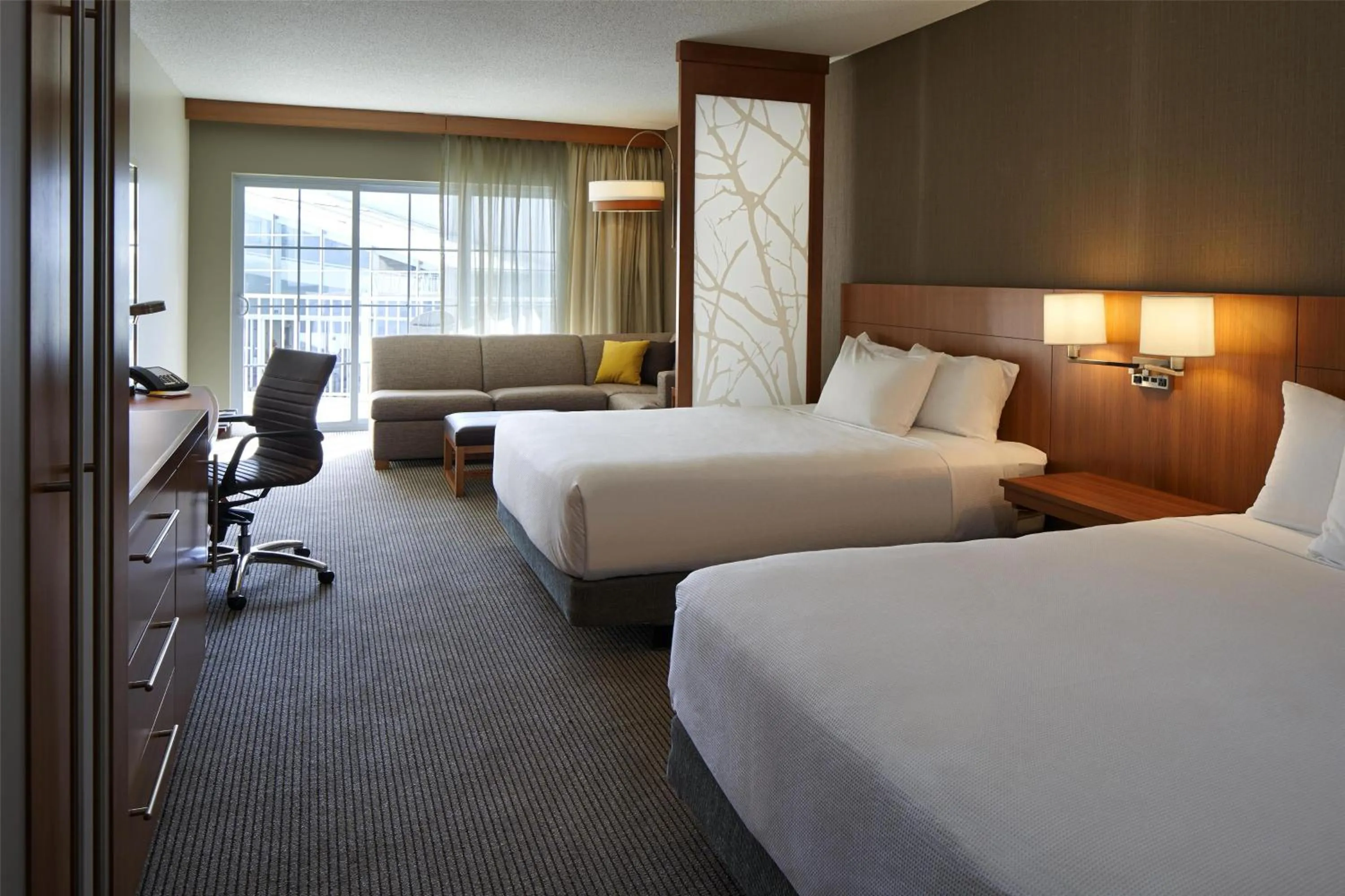 Bedroom, Bed in Hyatt Place Ocean City Oceanfront