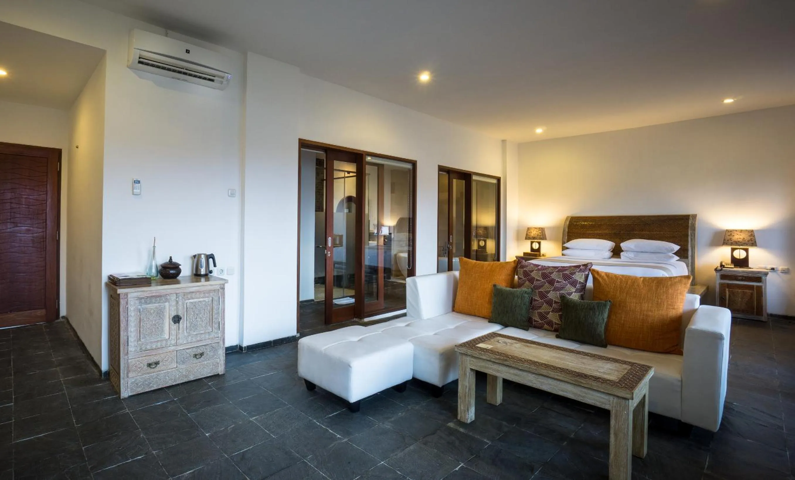 Bed in Tegal Sari Accommodation Ubud