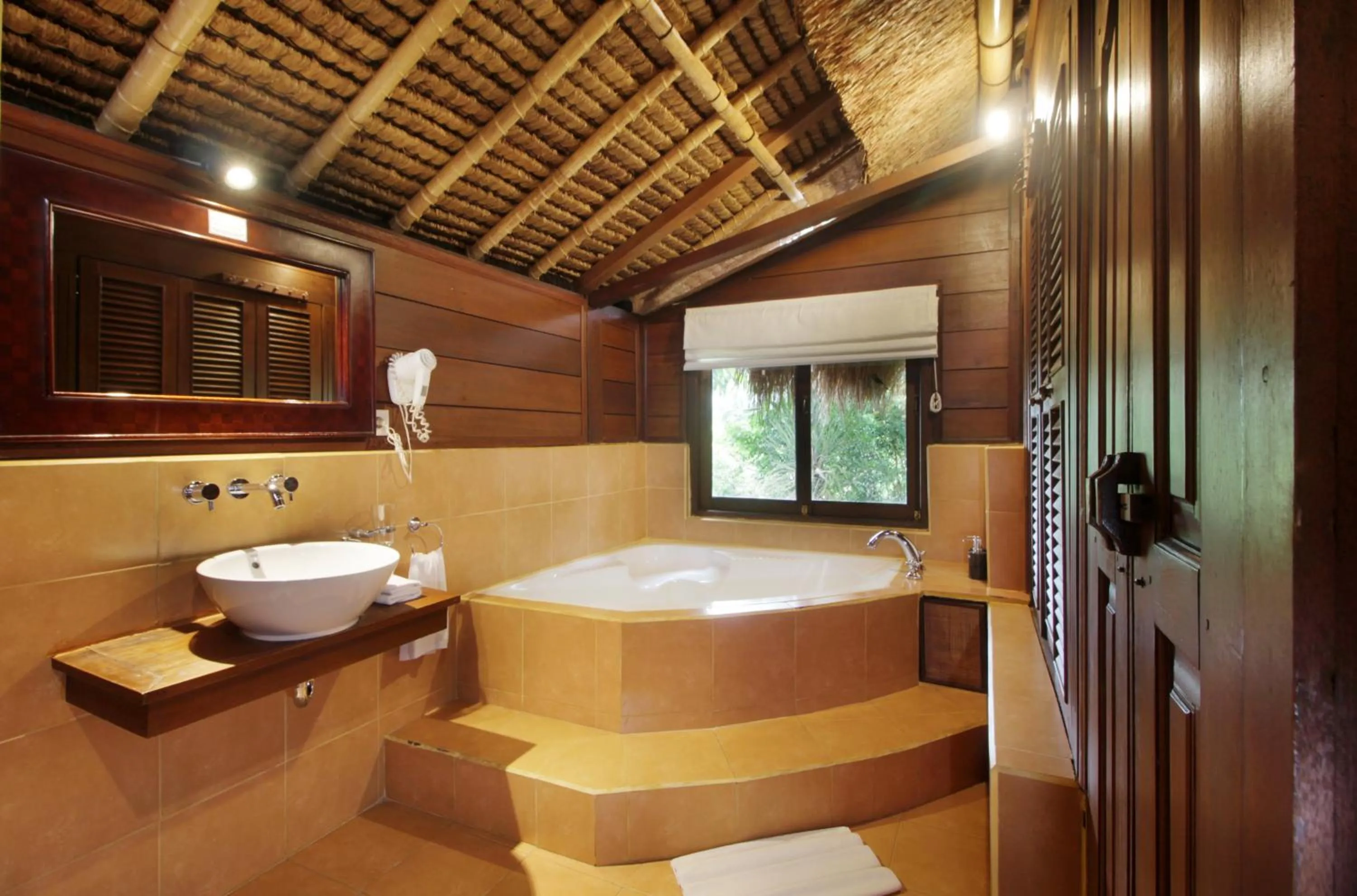 Bathroom in Tegal Sari Accommodation Ubud