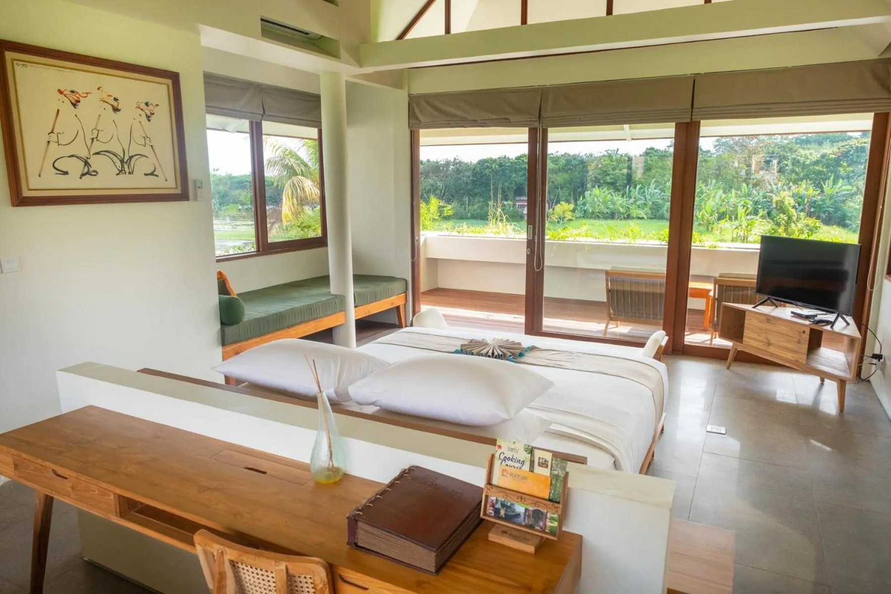TV and multimedia in Tegal Sari Accommodation Ubud