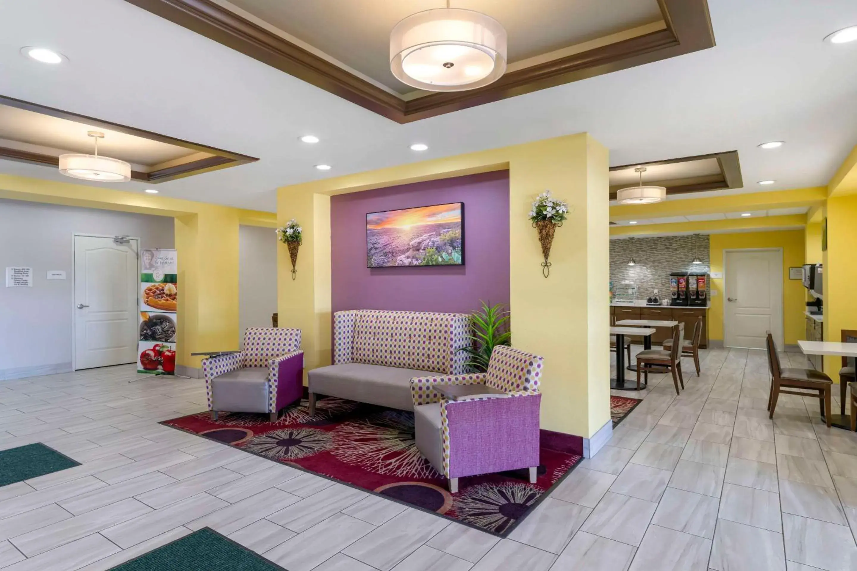 Lobby or reception in Quality Inn & Suites Carlsbad Caverns Area Lobby or reception in Quality Inn & Suites Carlsbad Caverns Area