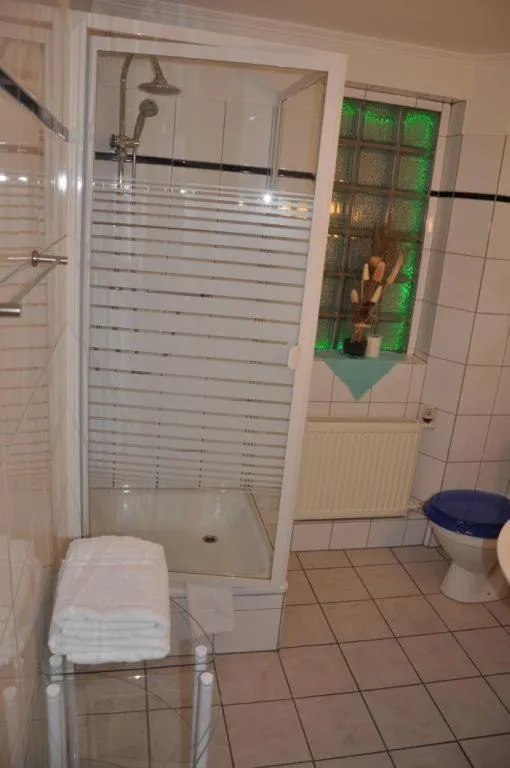 Bathroom in Hotel-Café Kampe