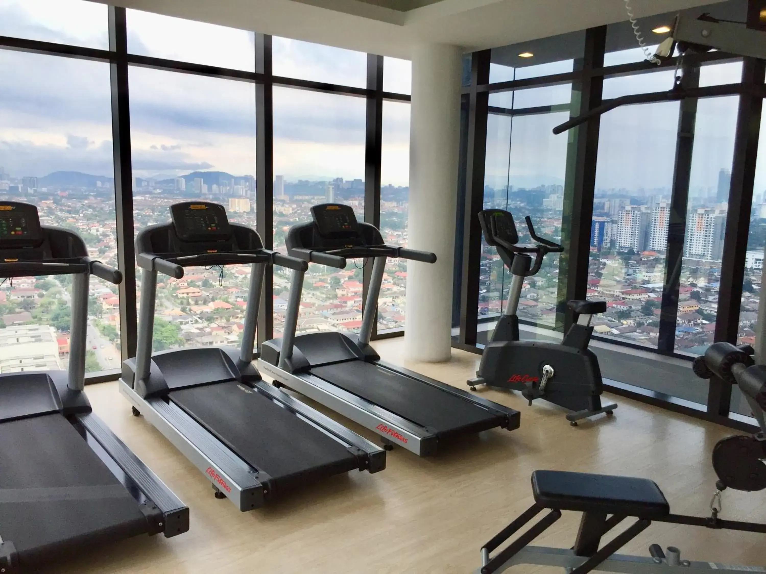 Fitness centre/facilities in Minimalist Duplex @ Petaling Jaya & Sunway Fitness centre/facilities in Minimalist Duplex @ Petaling Jaya & Sunway