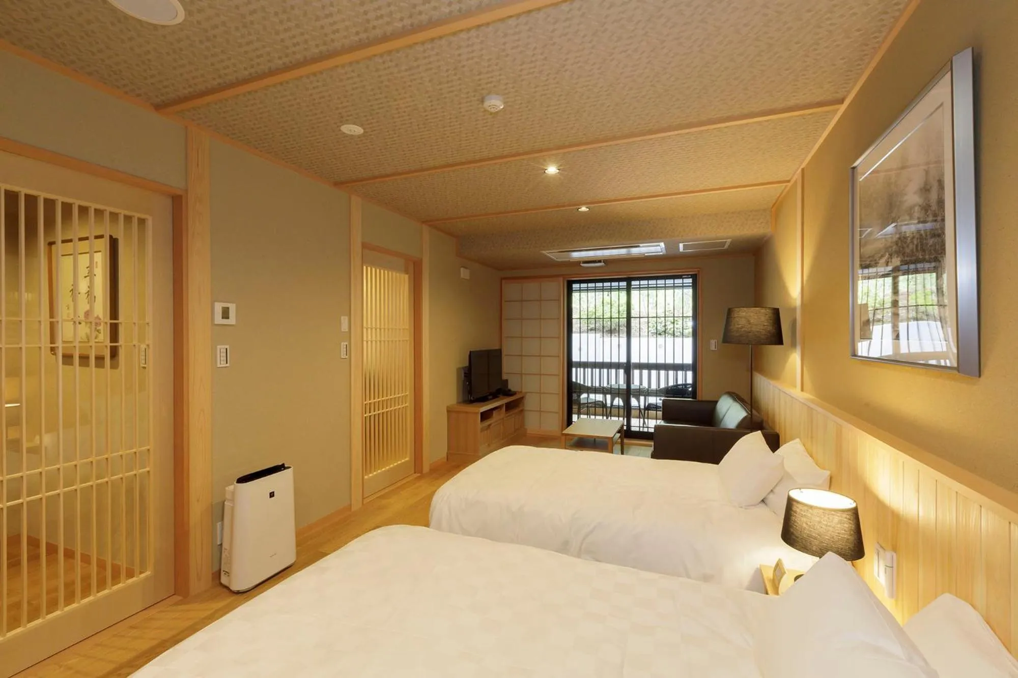 Bedroom, Bed in Hotel Shiki no Yakata Nasu