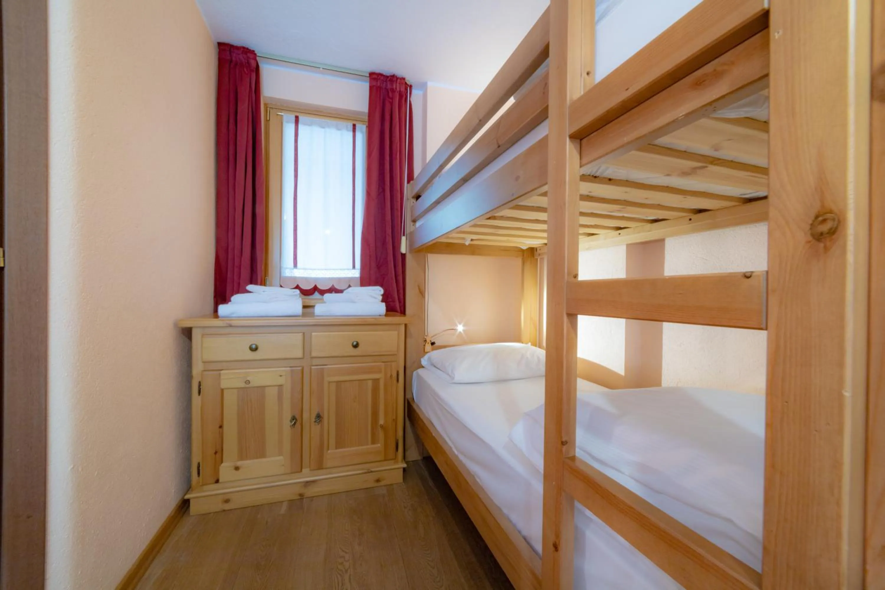 bunk bed, Bed in Walsertal Residence