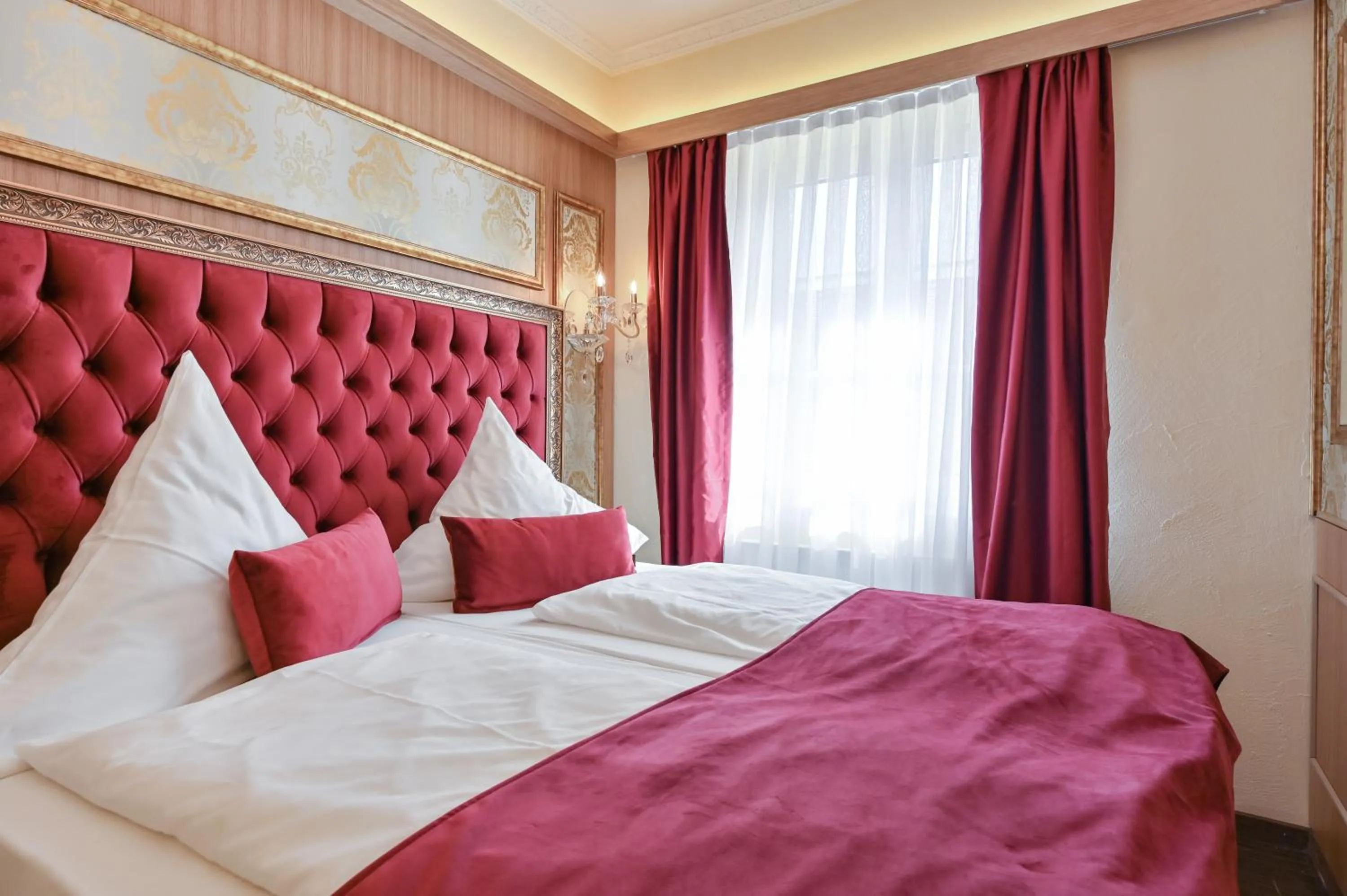 Bed in Hotel Ludwigs