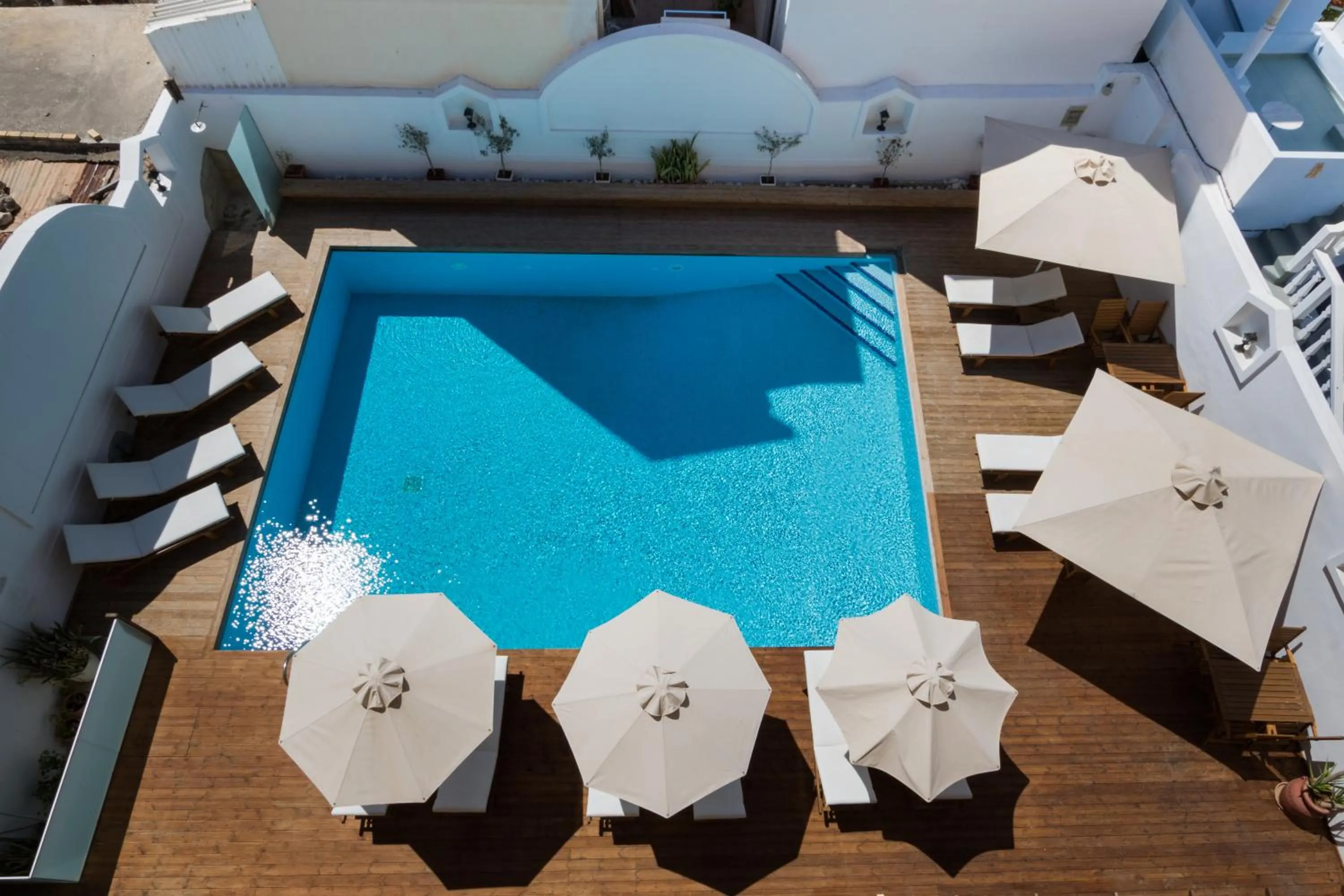 Swimming pool in Atlantis Hotel