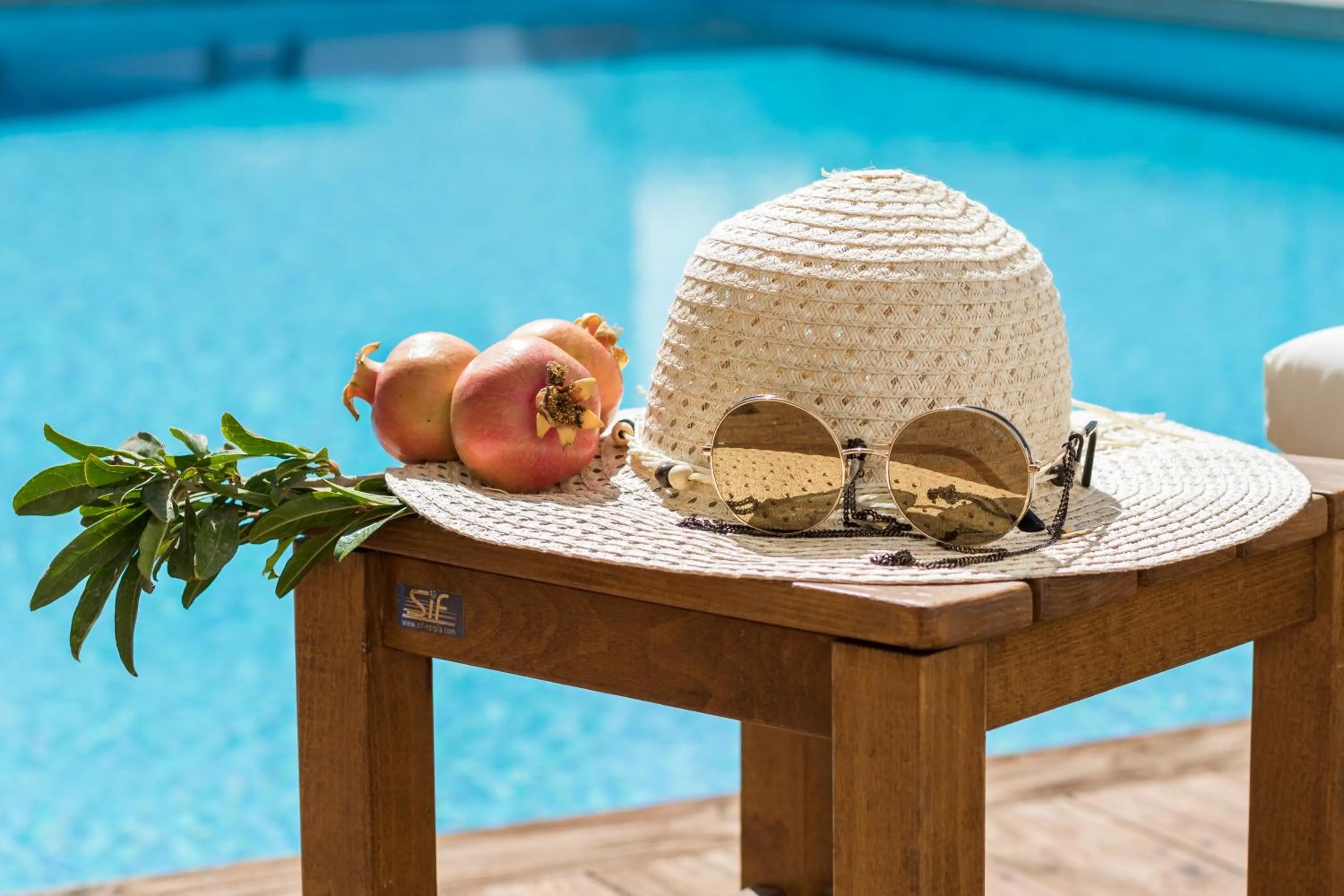 Swimming pool in Atlantis Hotel