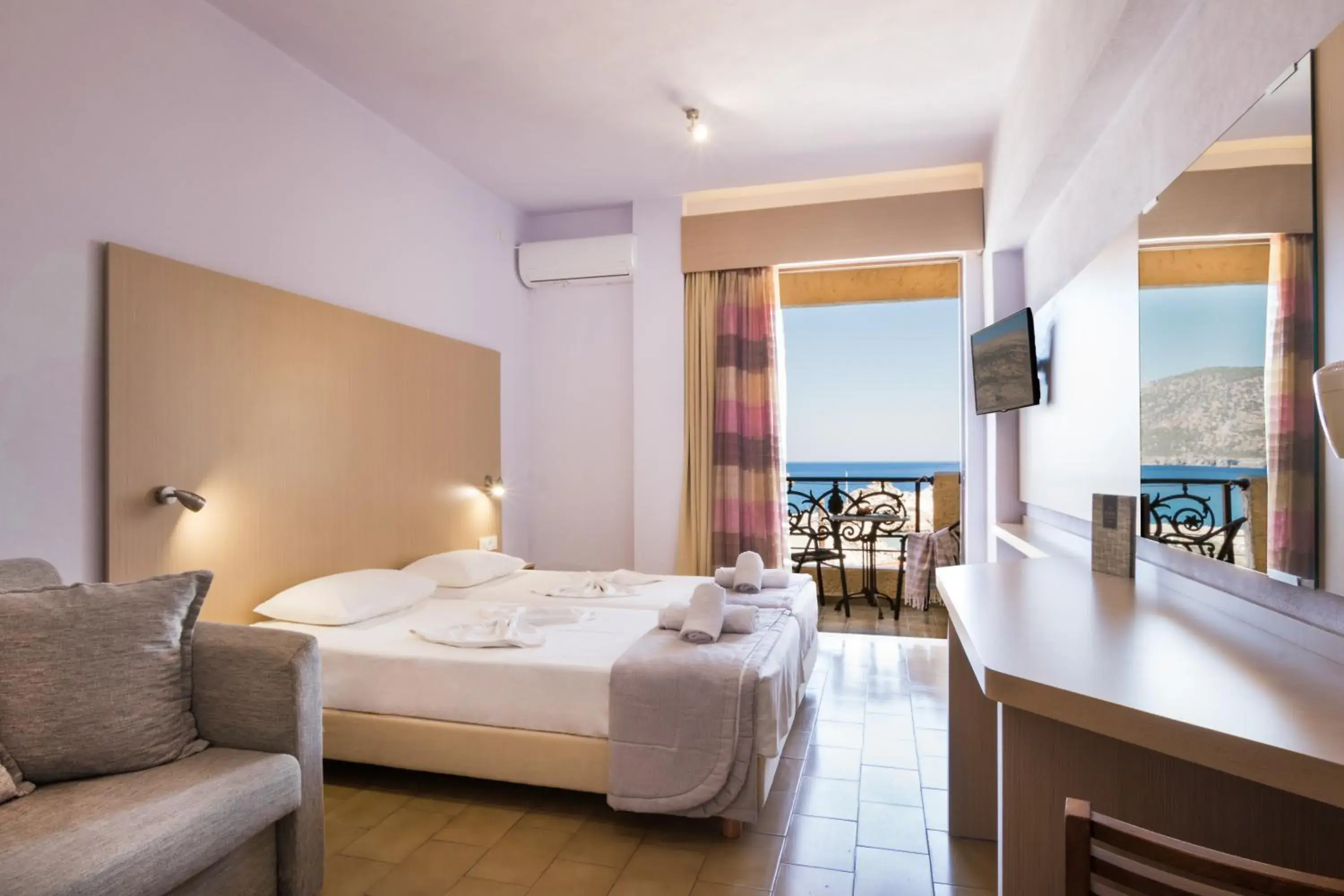 Bedroom in Atlantis Hotel Bedroom in Atlantis Hotel