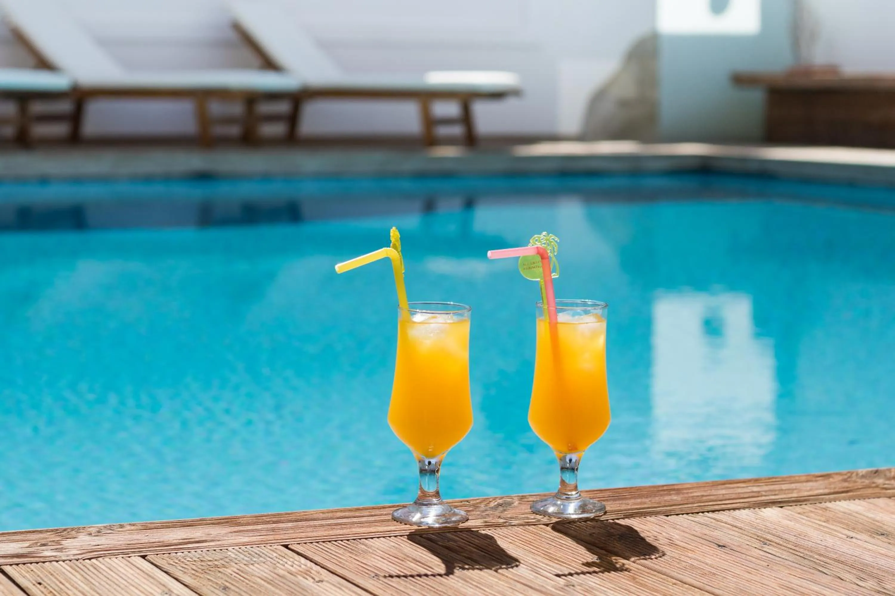 Swimming pool in Atlantis Hotel