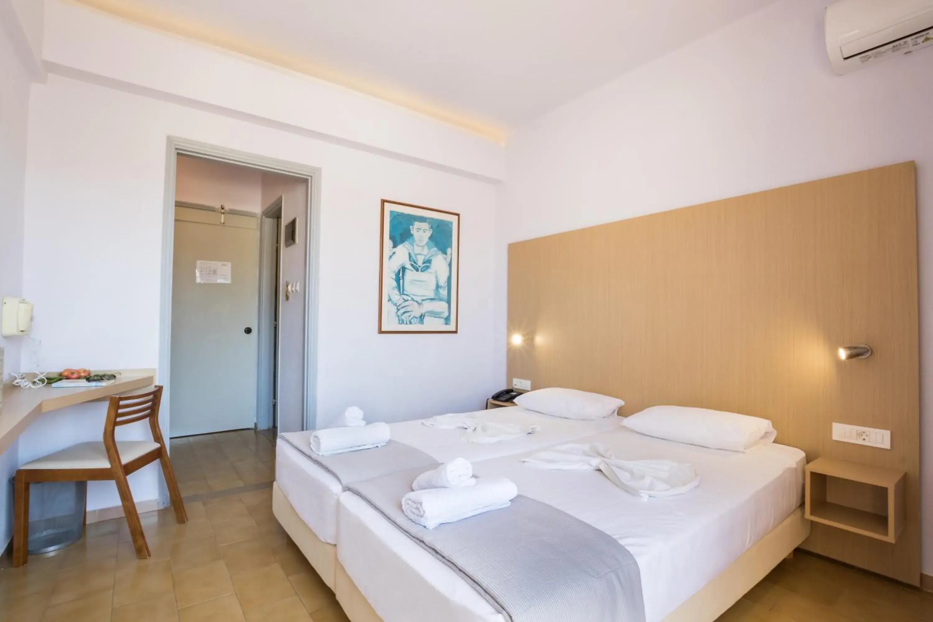 Bedroom in Atlantis Hotel Bedroom in Atlantis Hotel