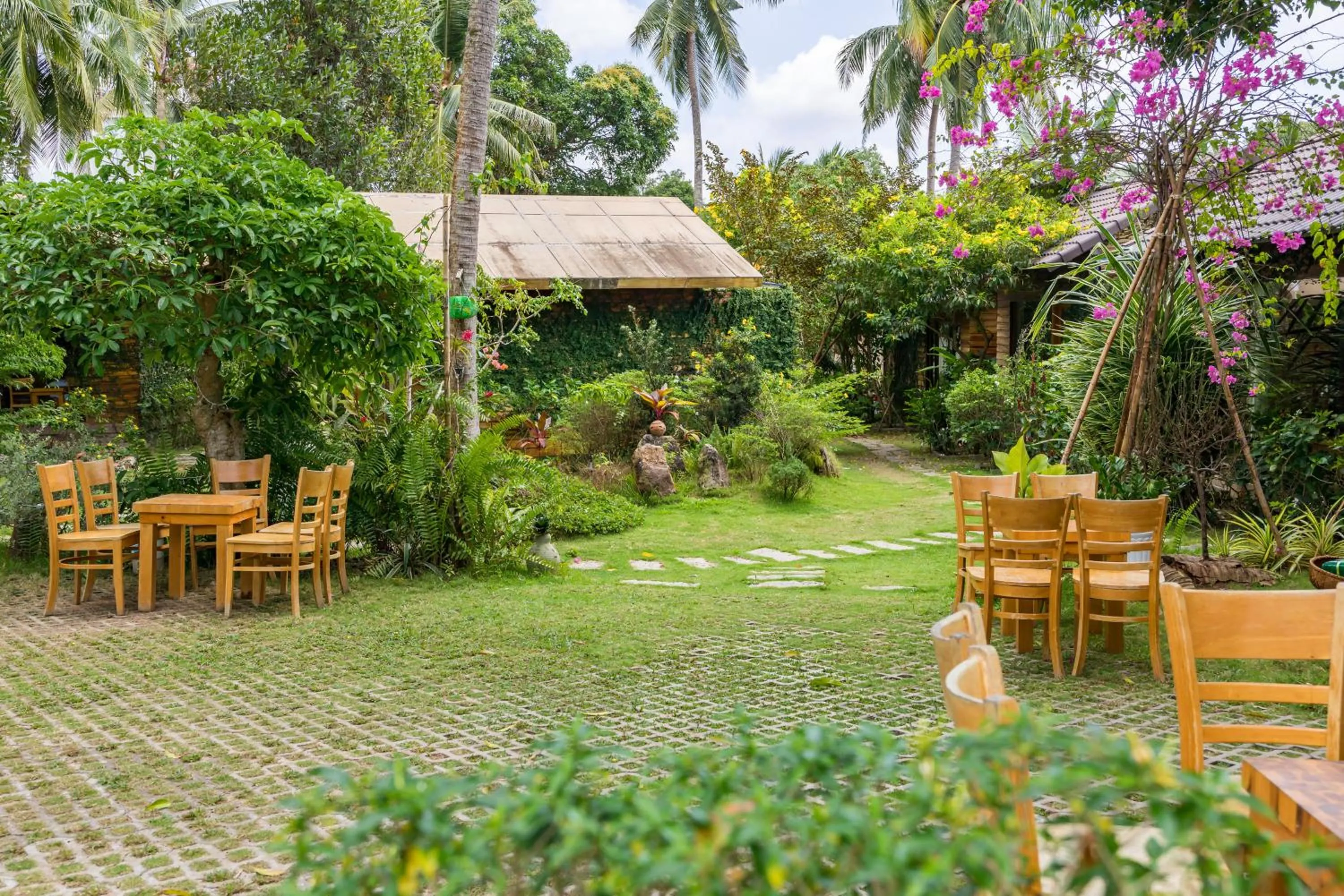 Patio in Dendi Resort Phu Quoc
