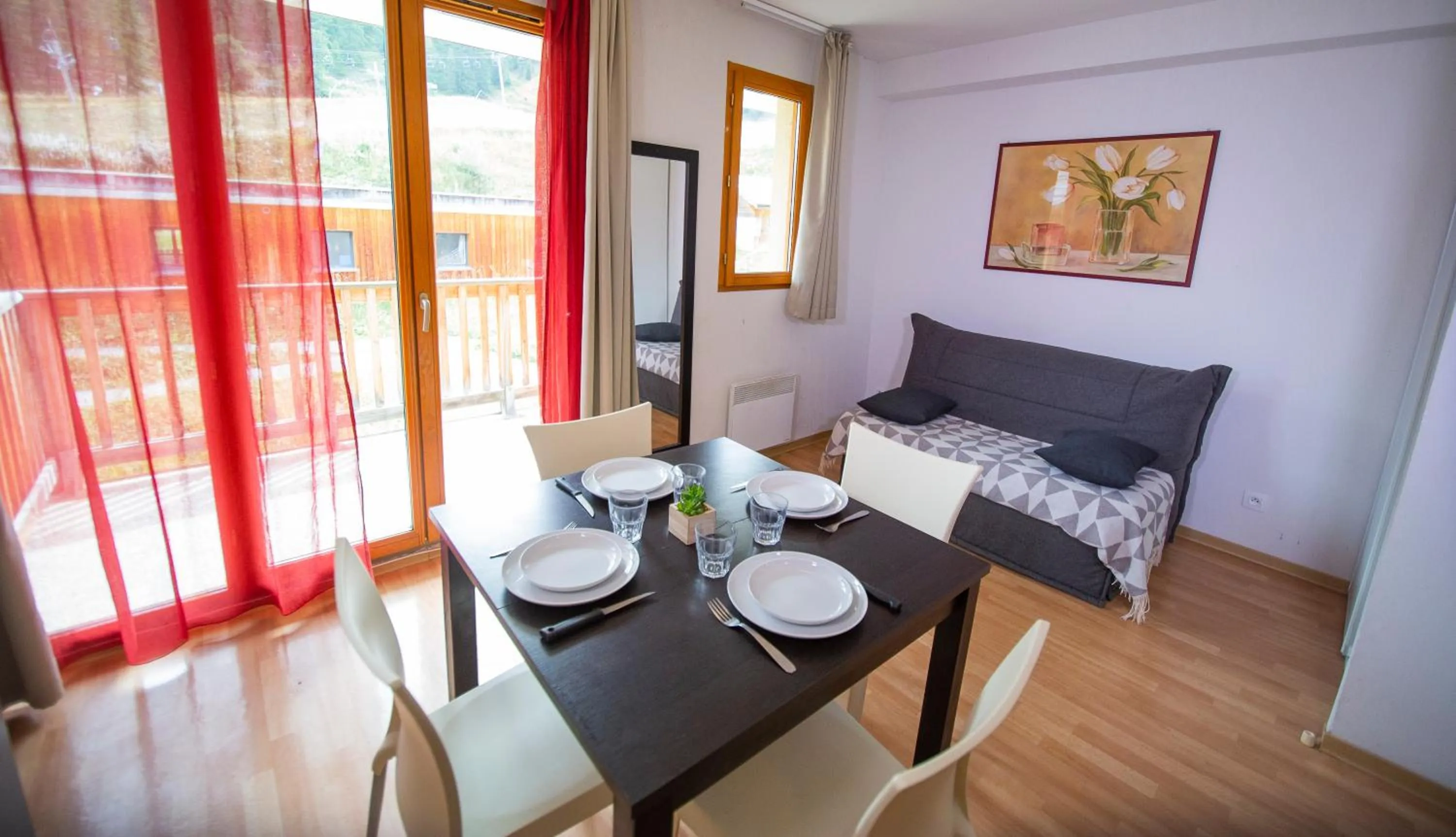 Bed in Les Terrasses du Soleil d'Or By Infini Mountain