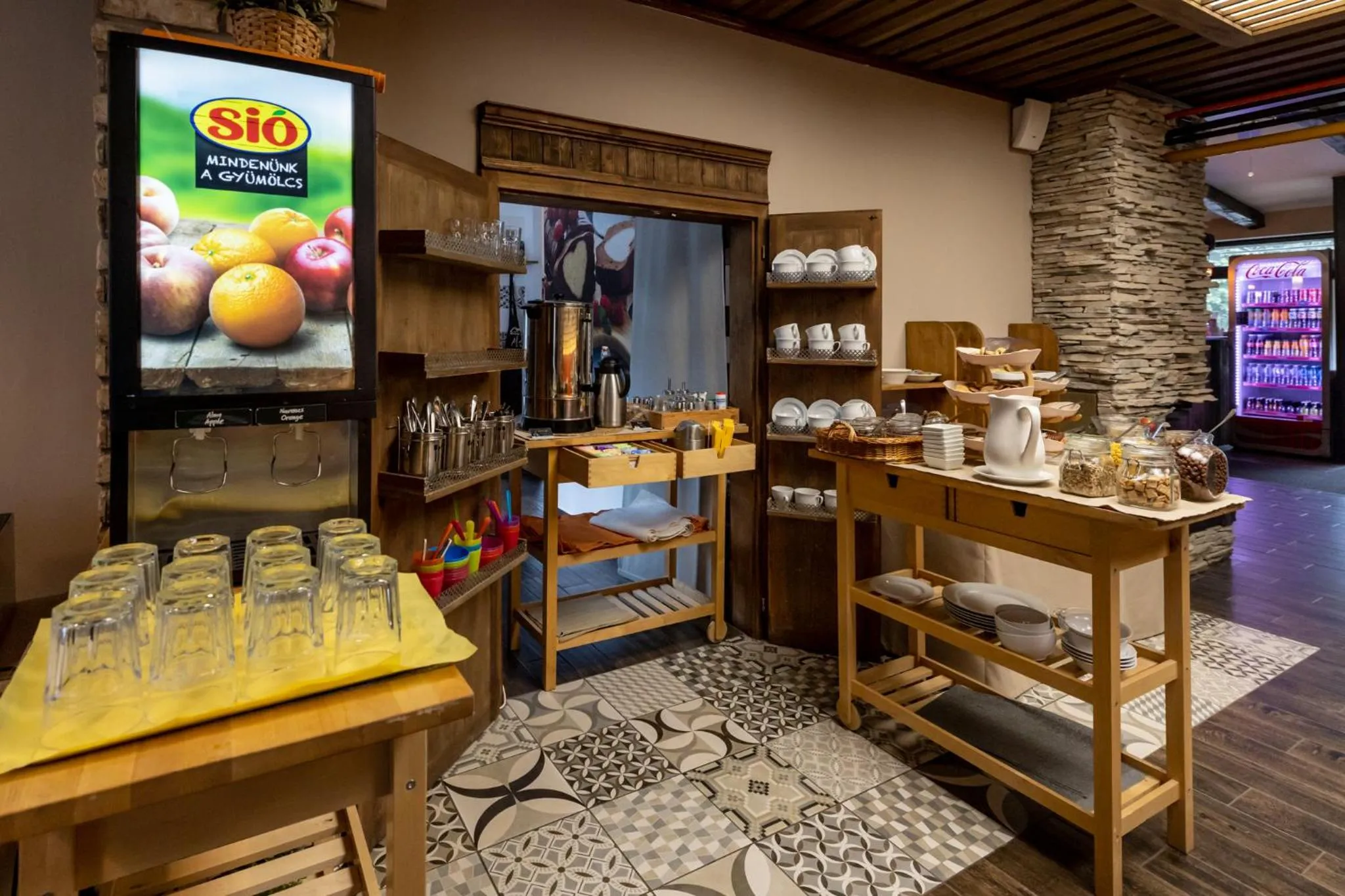 Breakfast in Garda Hotel