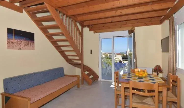 Two-Bedroom Apartment - Split Level in Athena Hotel Two-Bedroom Apartment - Split Level in Athena Hotel