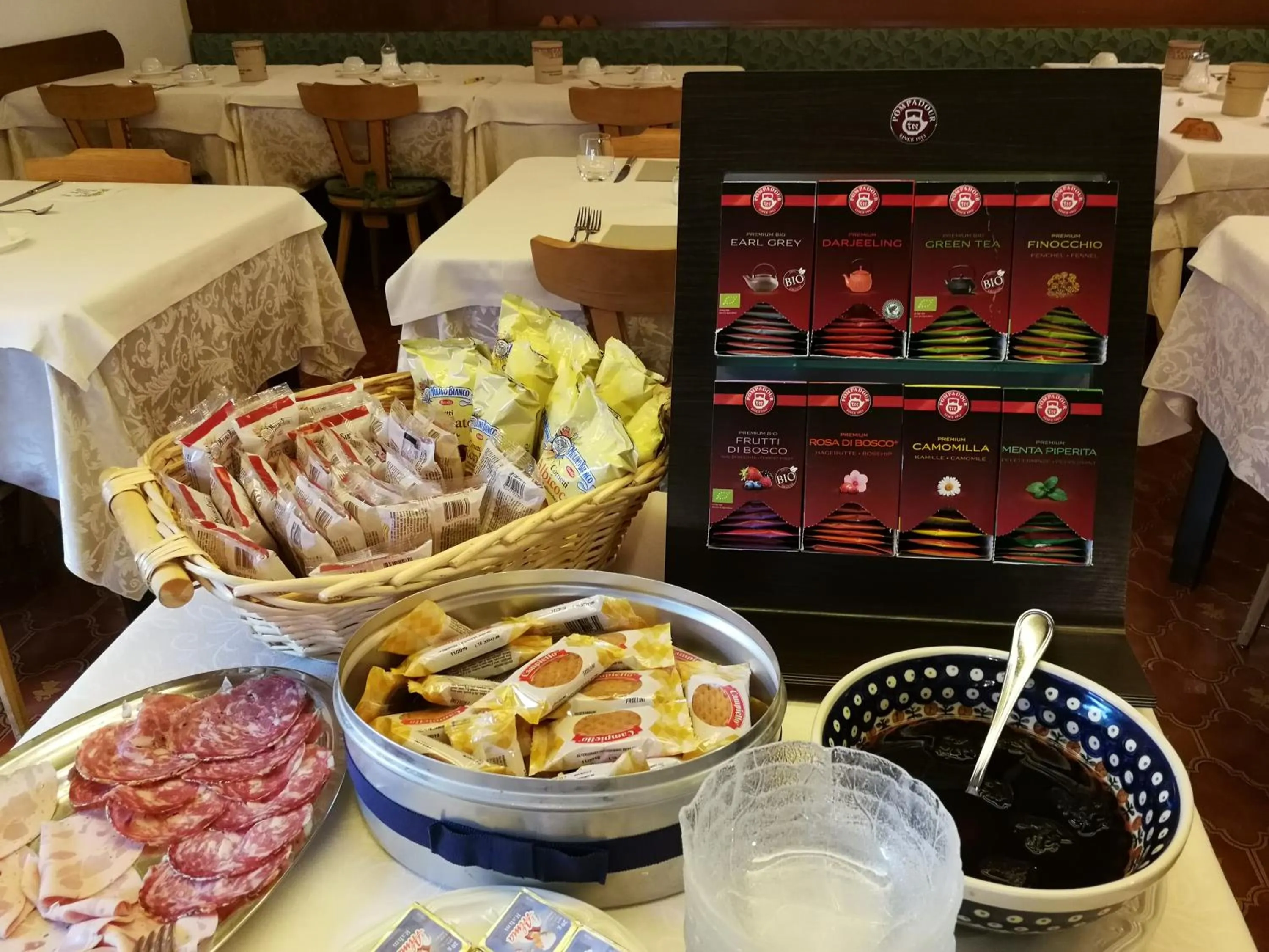 Breakfast in Digonera Historic Hotel B&B