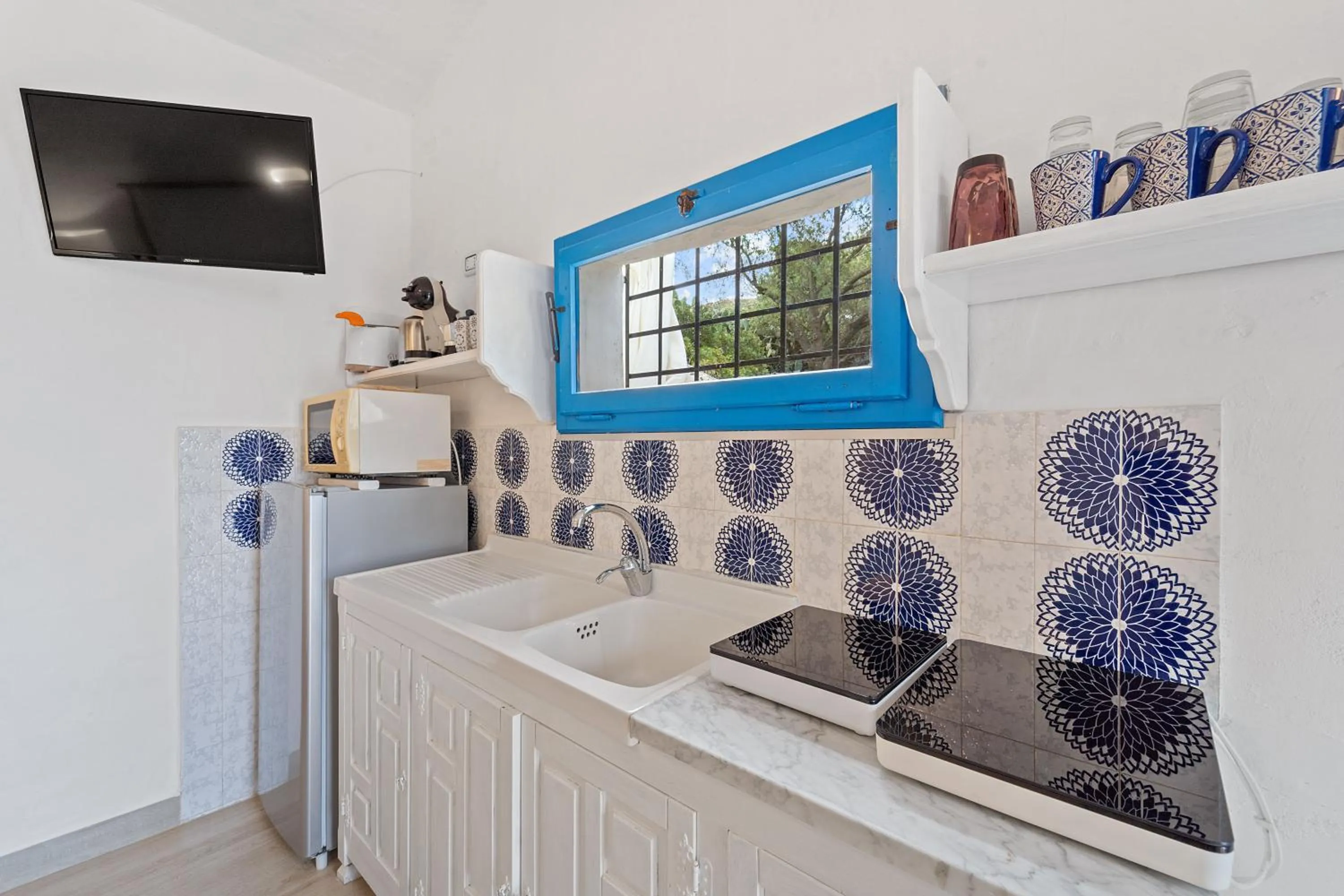 Kitchen or kitchenette in suite paradiso