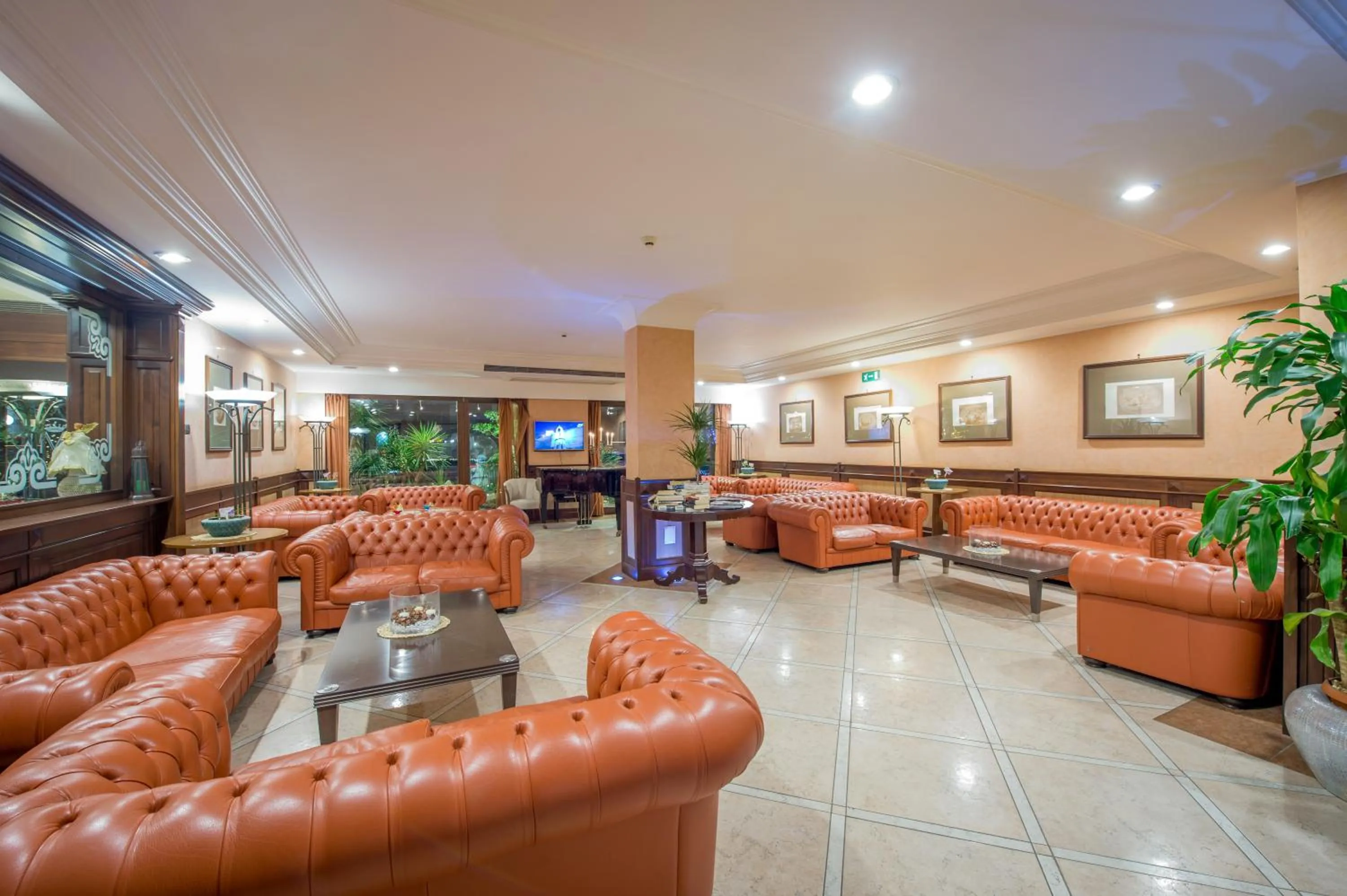 Lobby or reception in Hotel Michelangelo