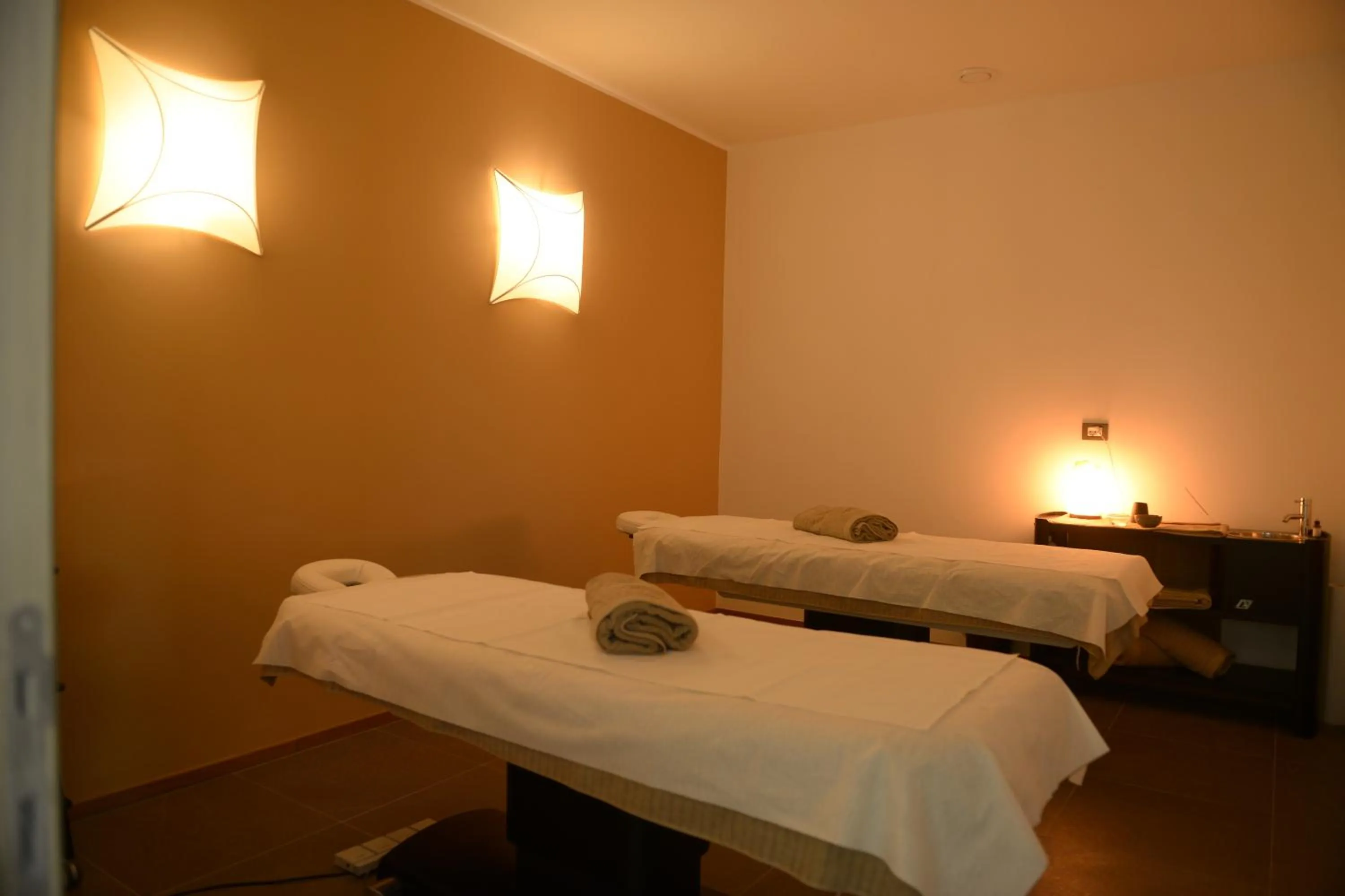 Massage in Hotel Mirasole International