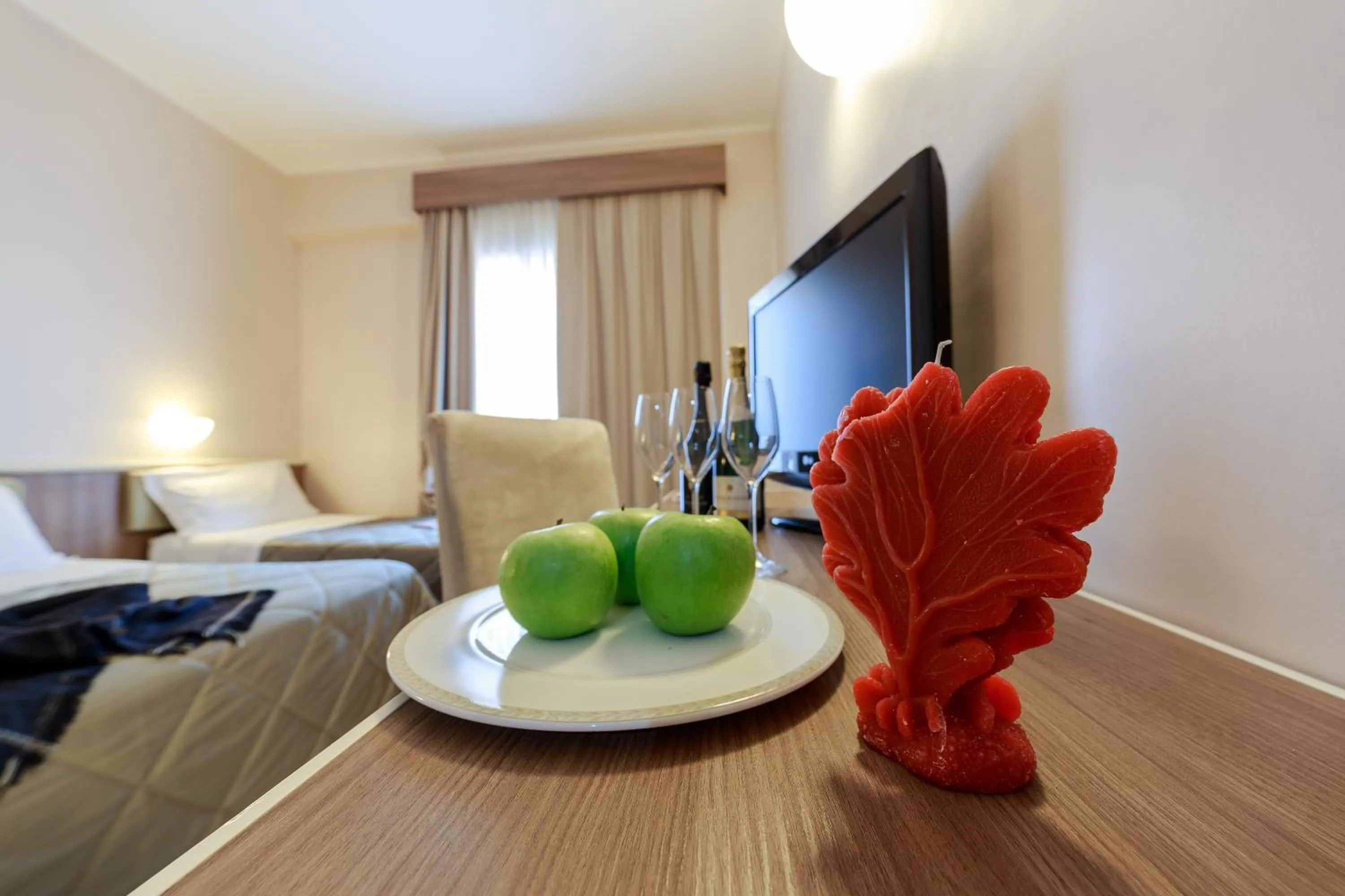 Food and drinks in Hotel Mirasole International