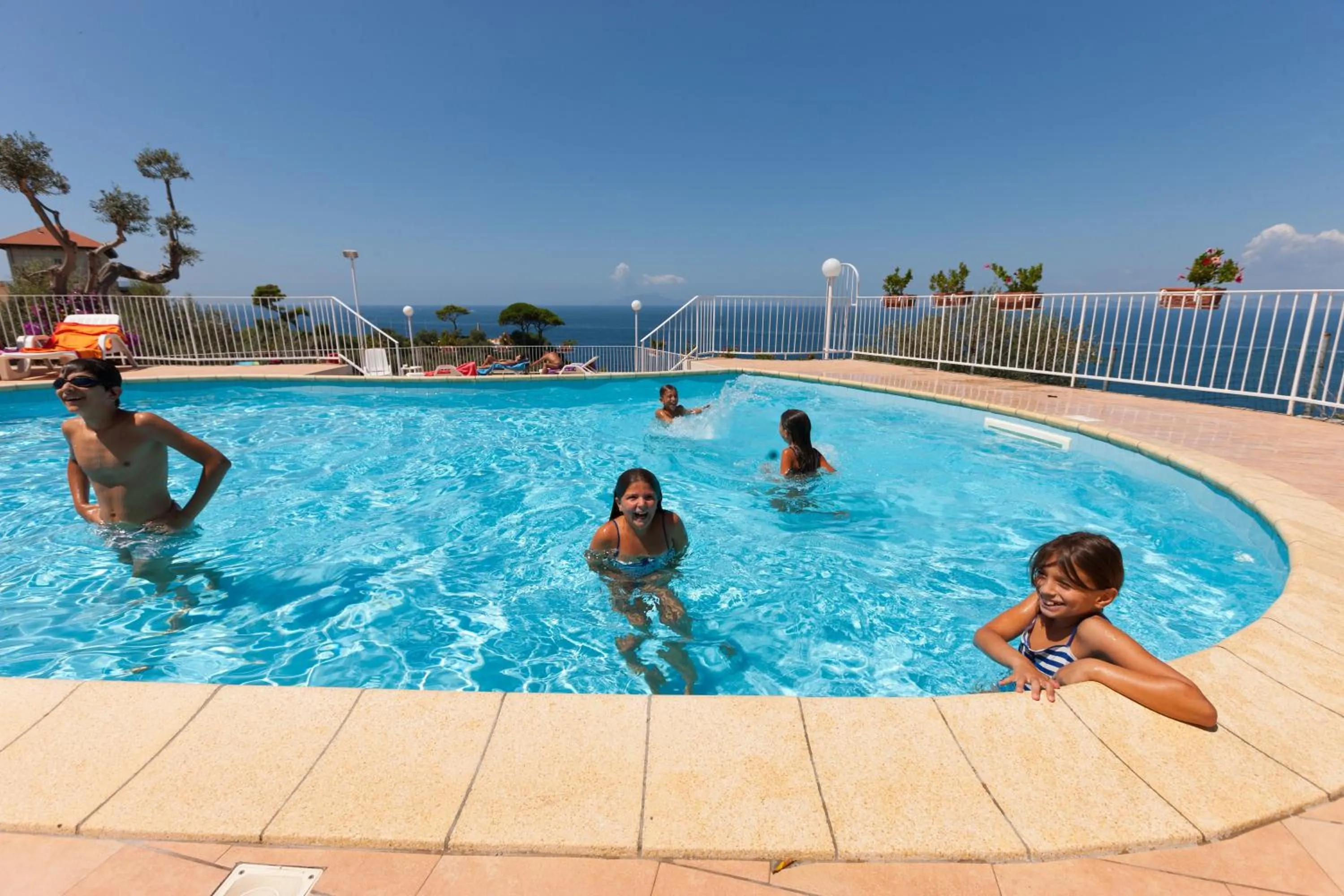 Swimming pool in Villaggio Villa Lubrense