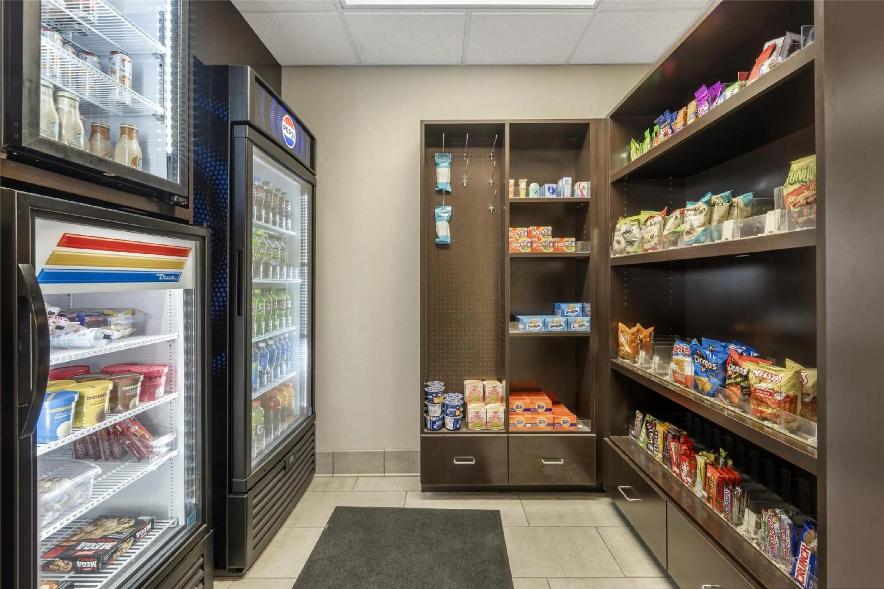 Property building in Best Western Plus Castlerock Inn & Suites