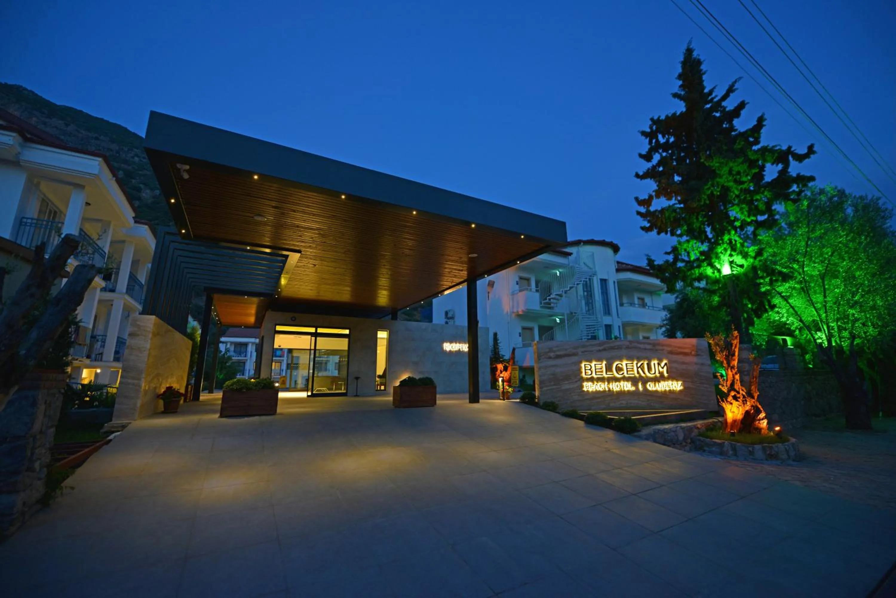 Lobby or reception in Belcekum Beach Hotel