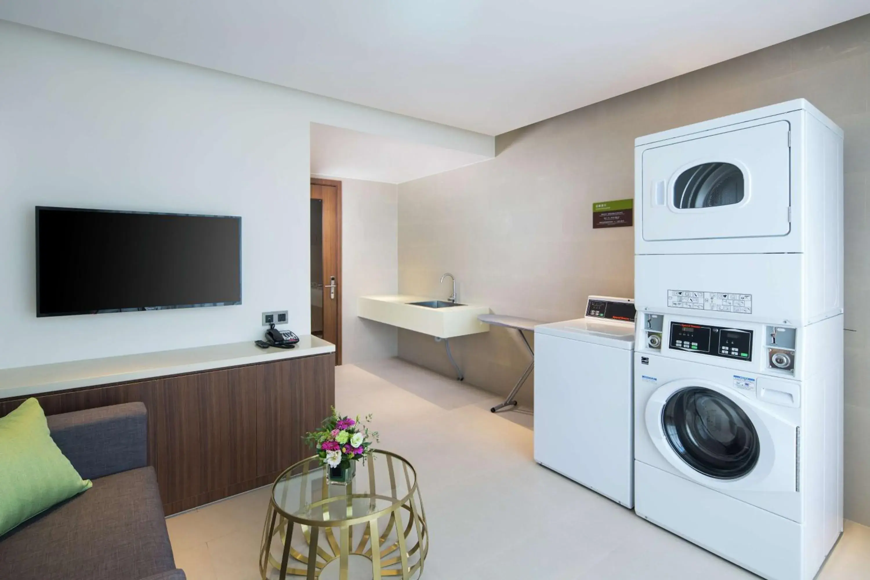 Property building in Hilton Garden Inn Qidong Property building in Hilton Garden Inn Qidong