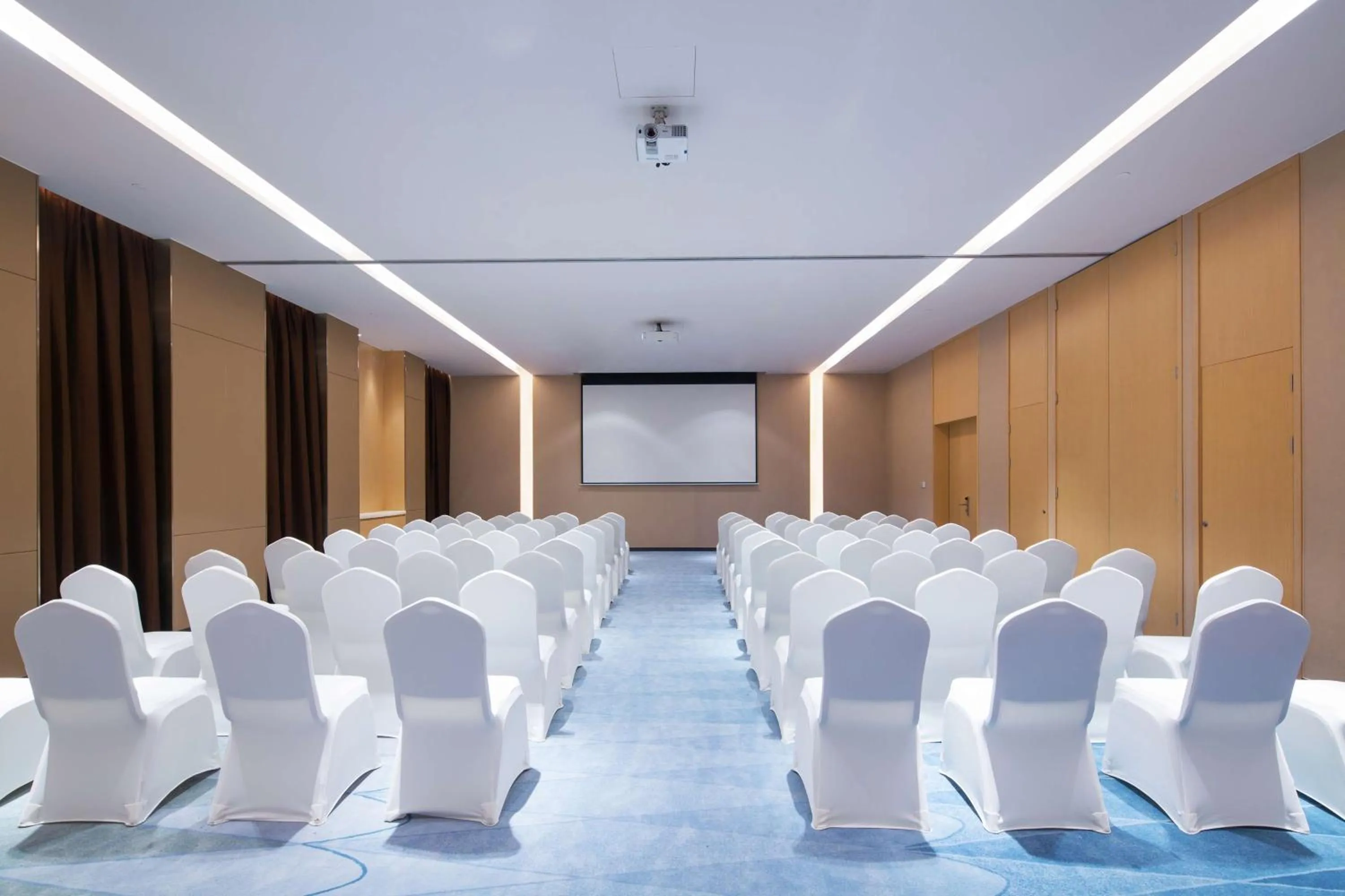 Meeting/conference room in Hilton Garden Inn Qidong
