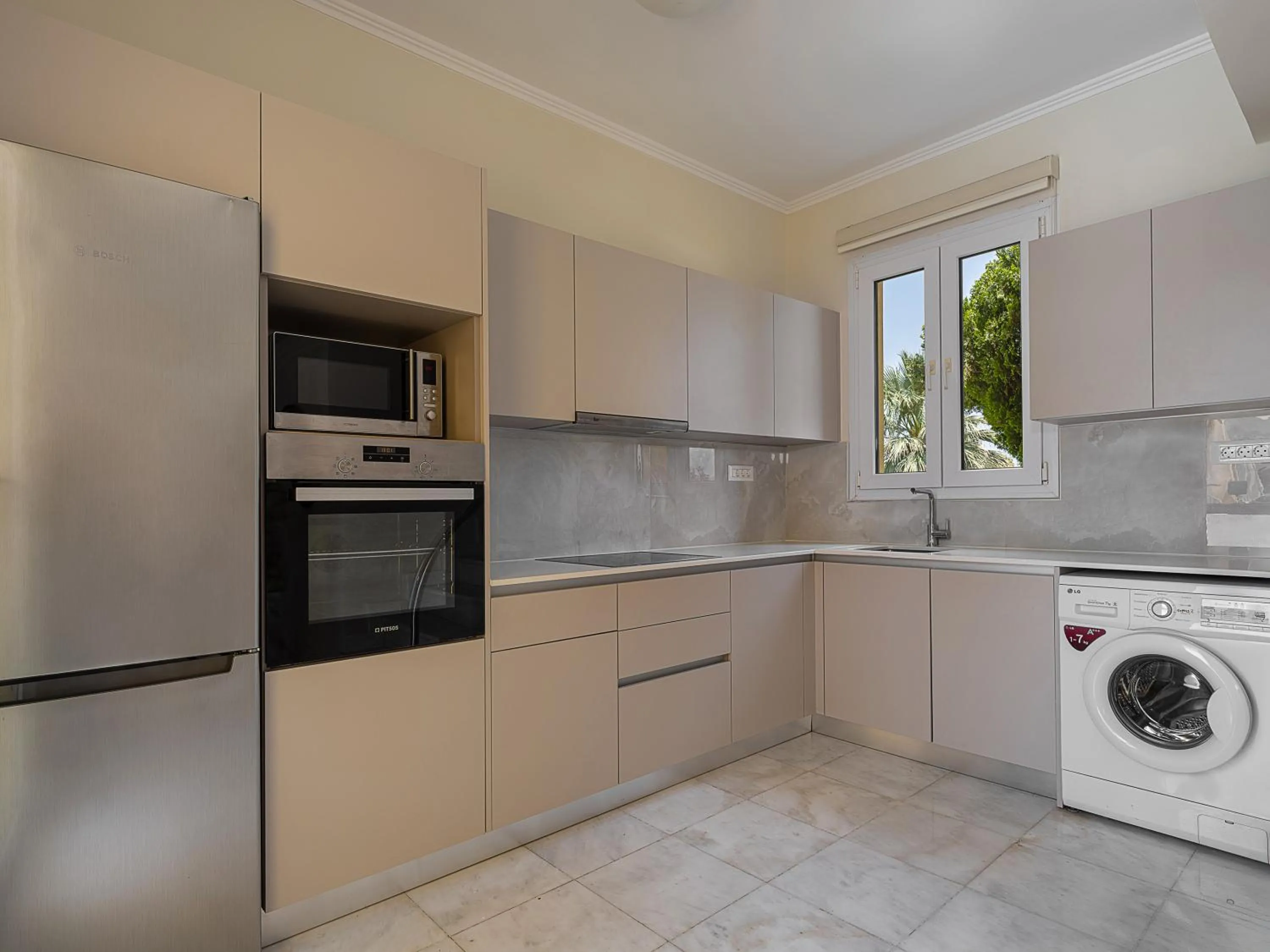kitchen in Daphnis Villas