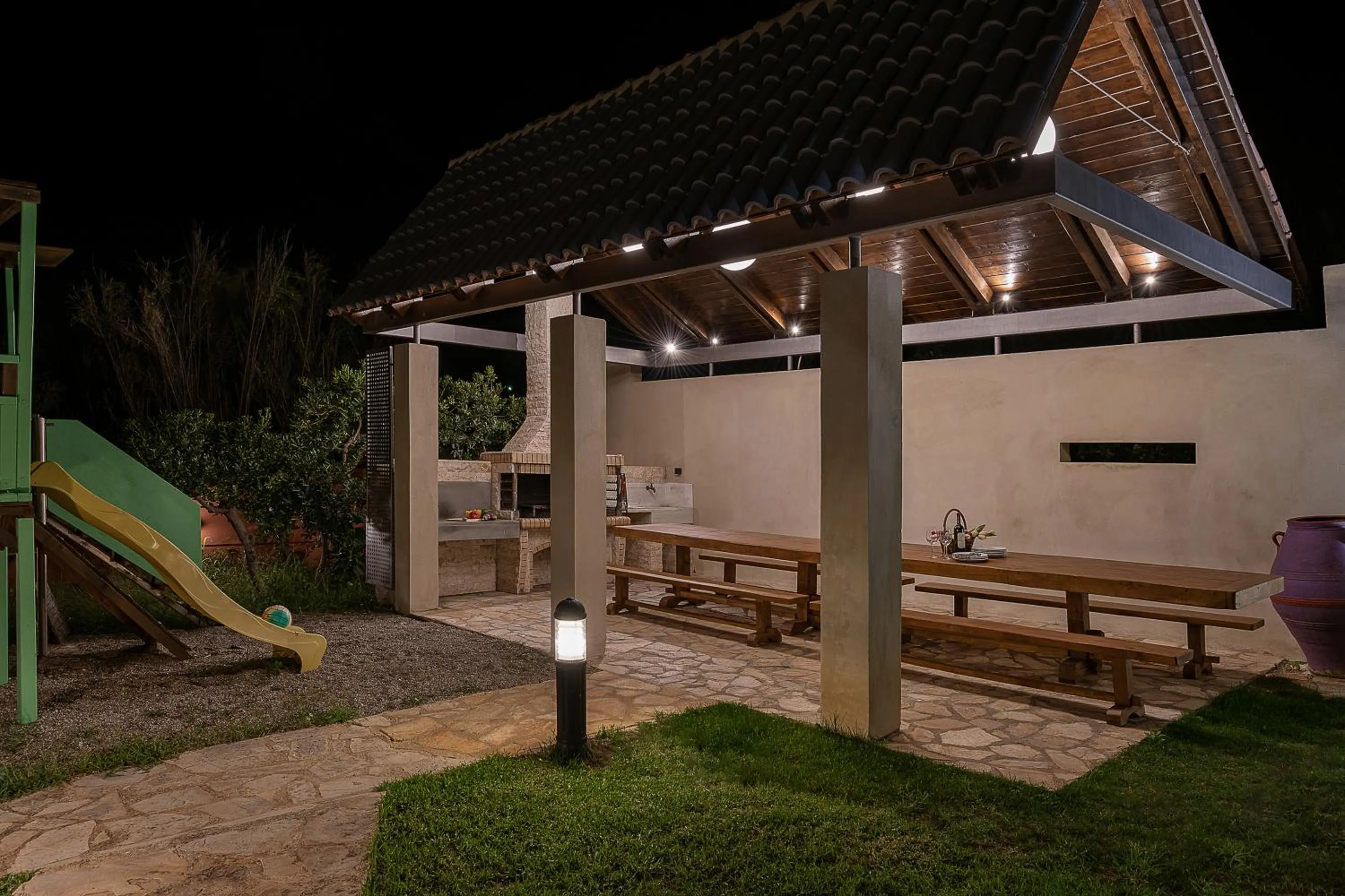 BBQ facilities in Daphnis Villas