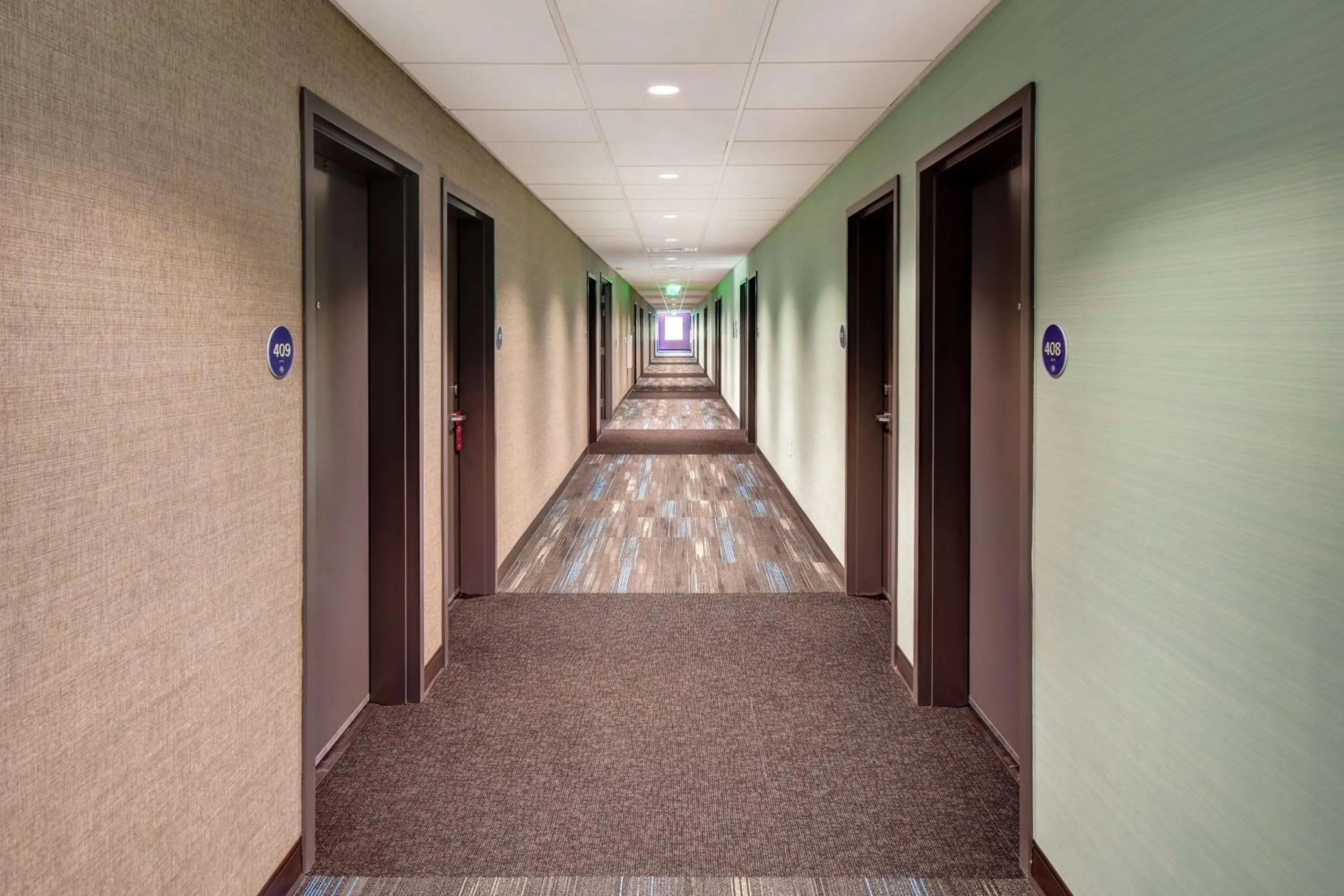 Lobby or reception in Tru By Hilton Raleigh Durham Airport