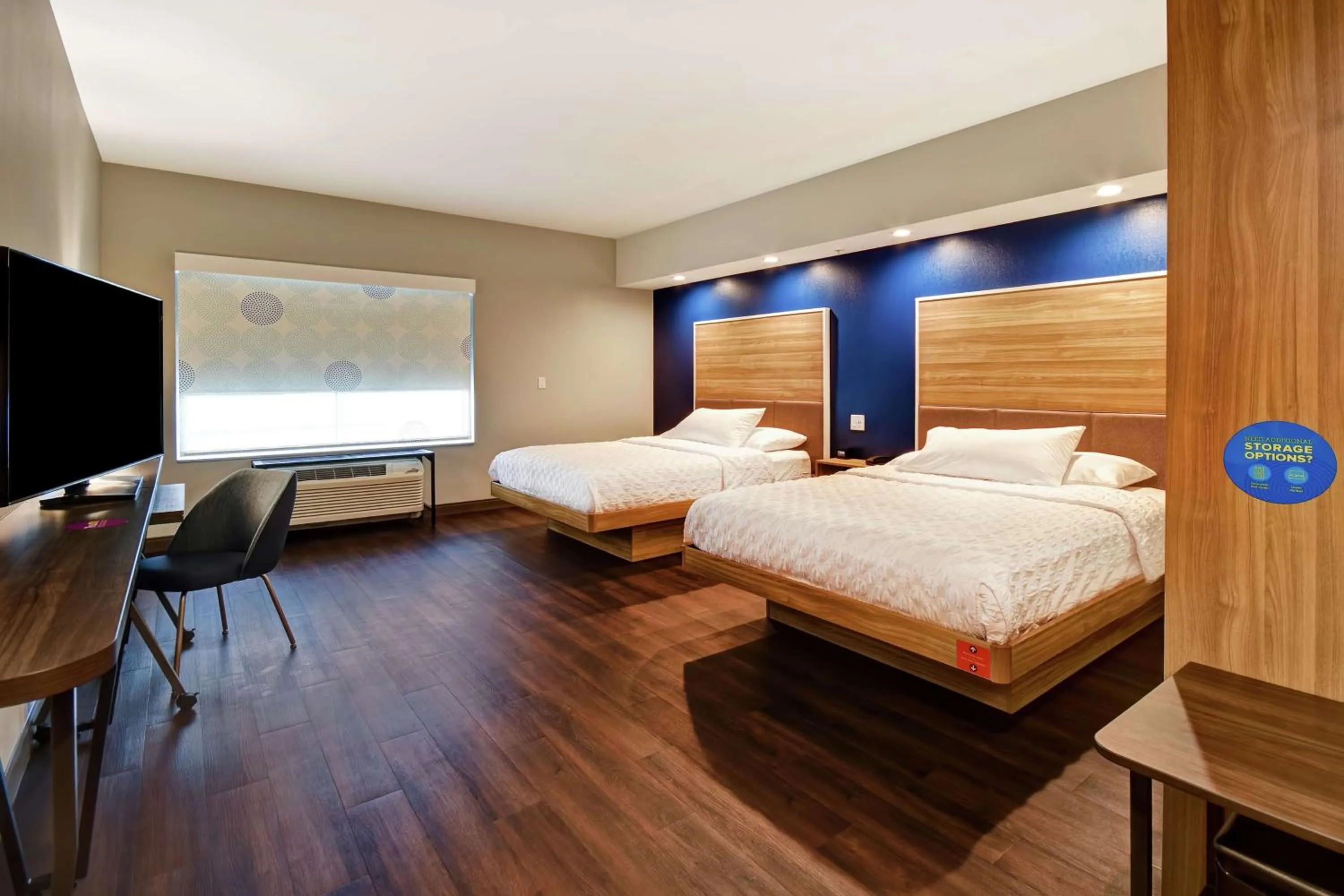 Bed in Tru By Hilton Syracuse-Camillus