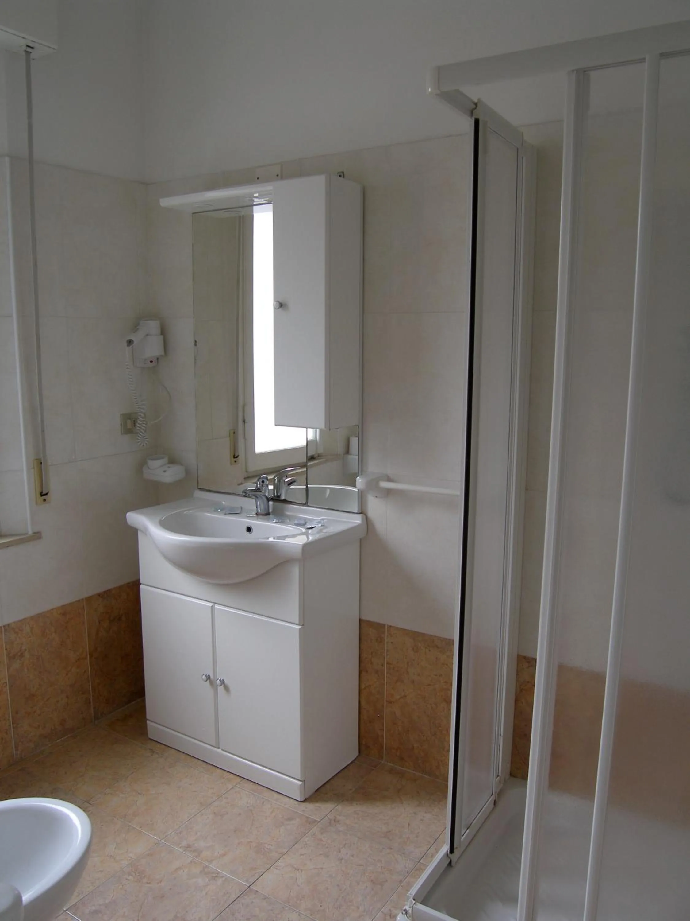 Bathroom in Hotel Sara