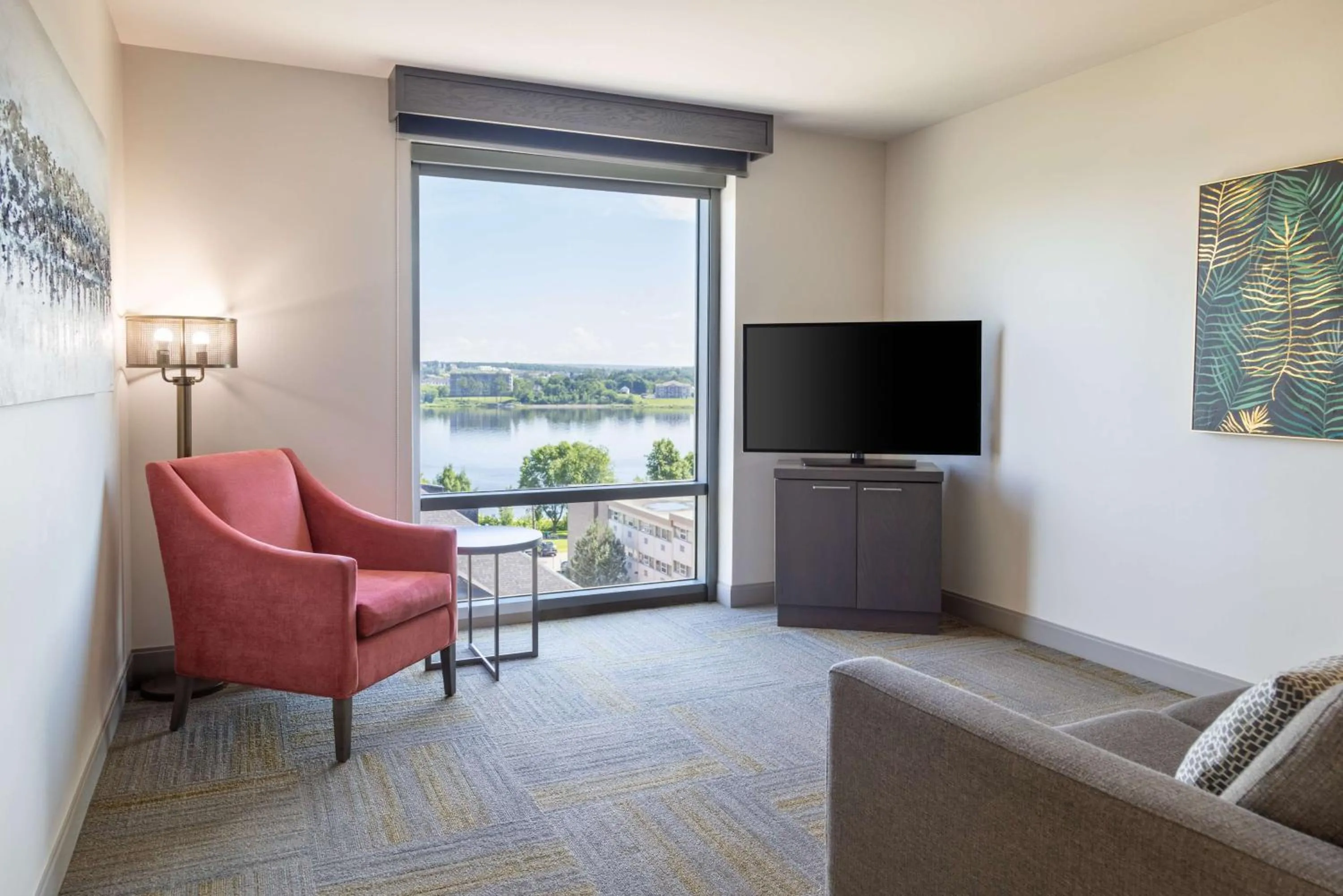 Living room in Hilton Garden Inn Fredericton
