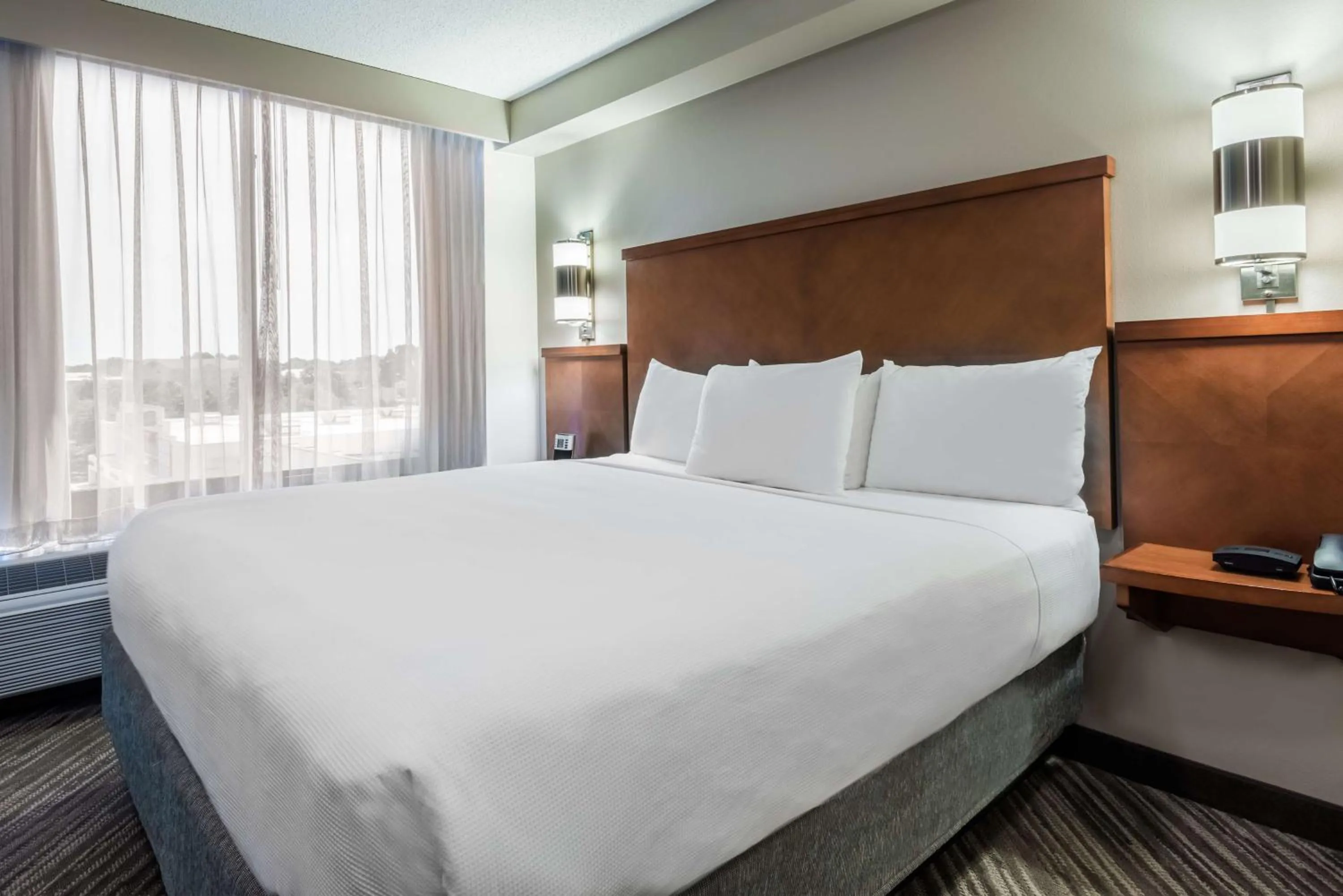 Photo of the whole room in Hyatt Place Bentonville Rogers