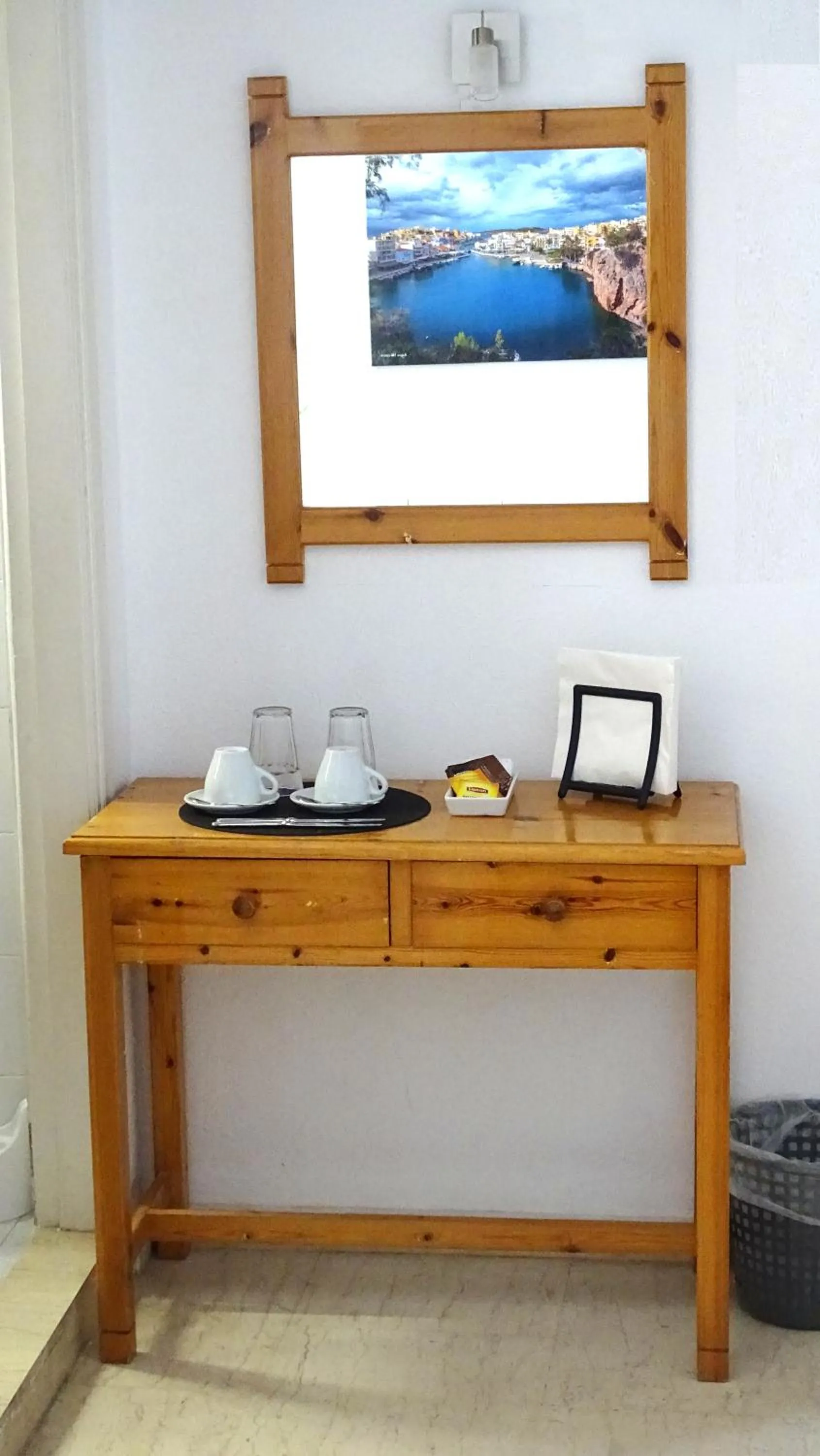 Coffee/tea facilities in Malia Boutique Studios