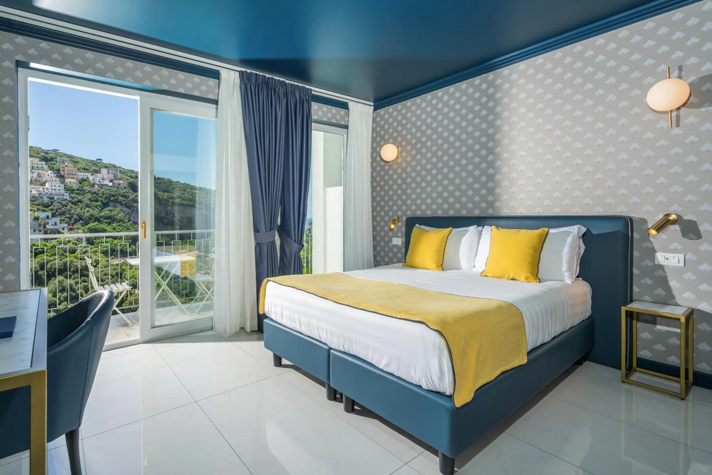 Bedroom, Bed in Hotel Mary