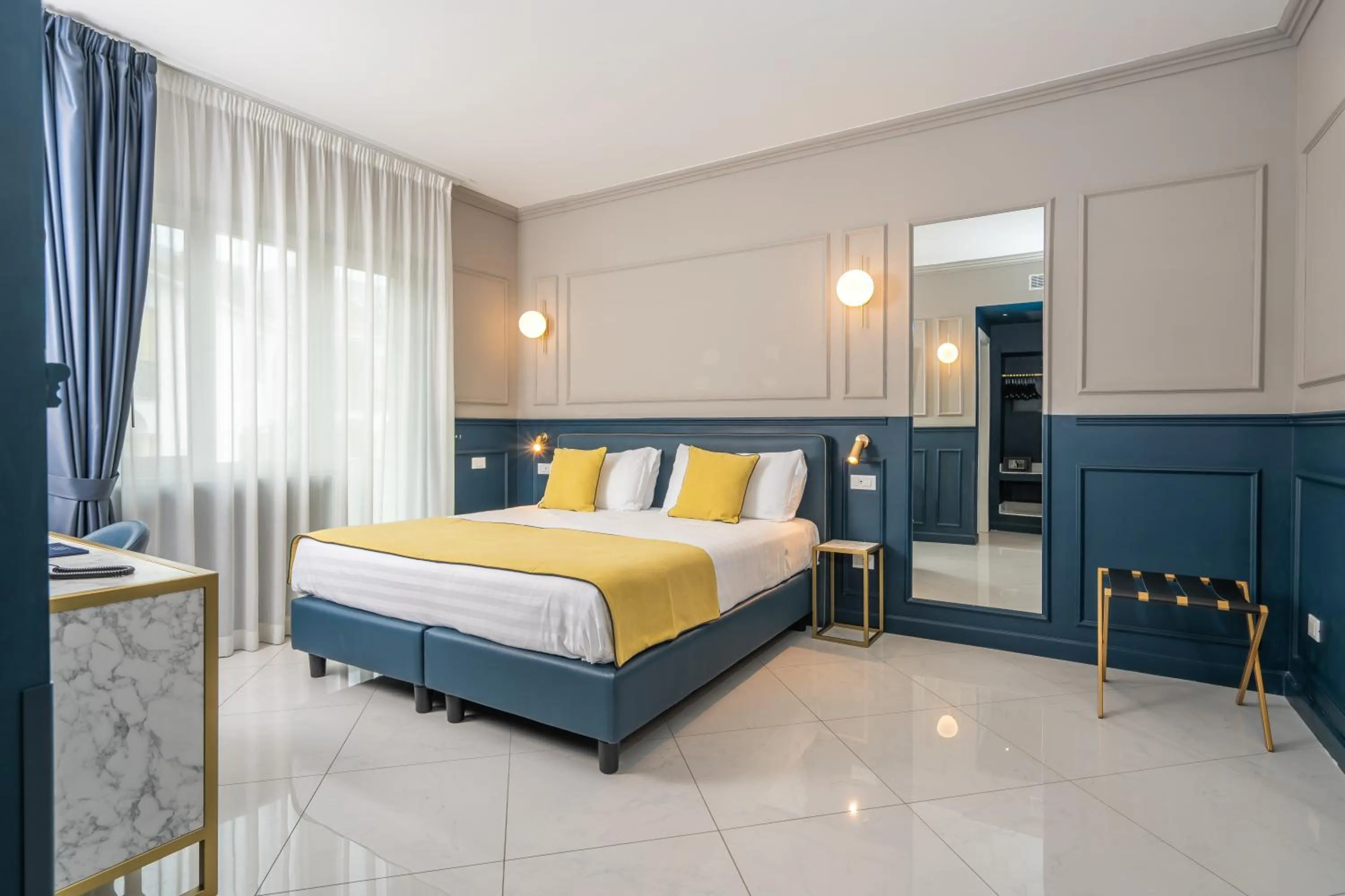 Bedroom, Bed in Hotel Mary