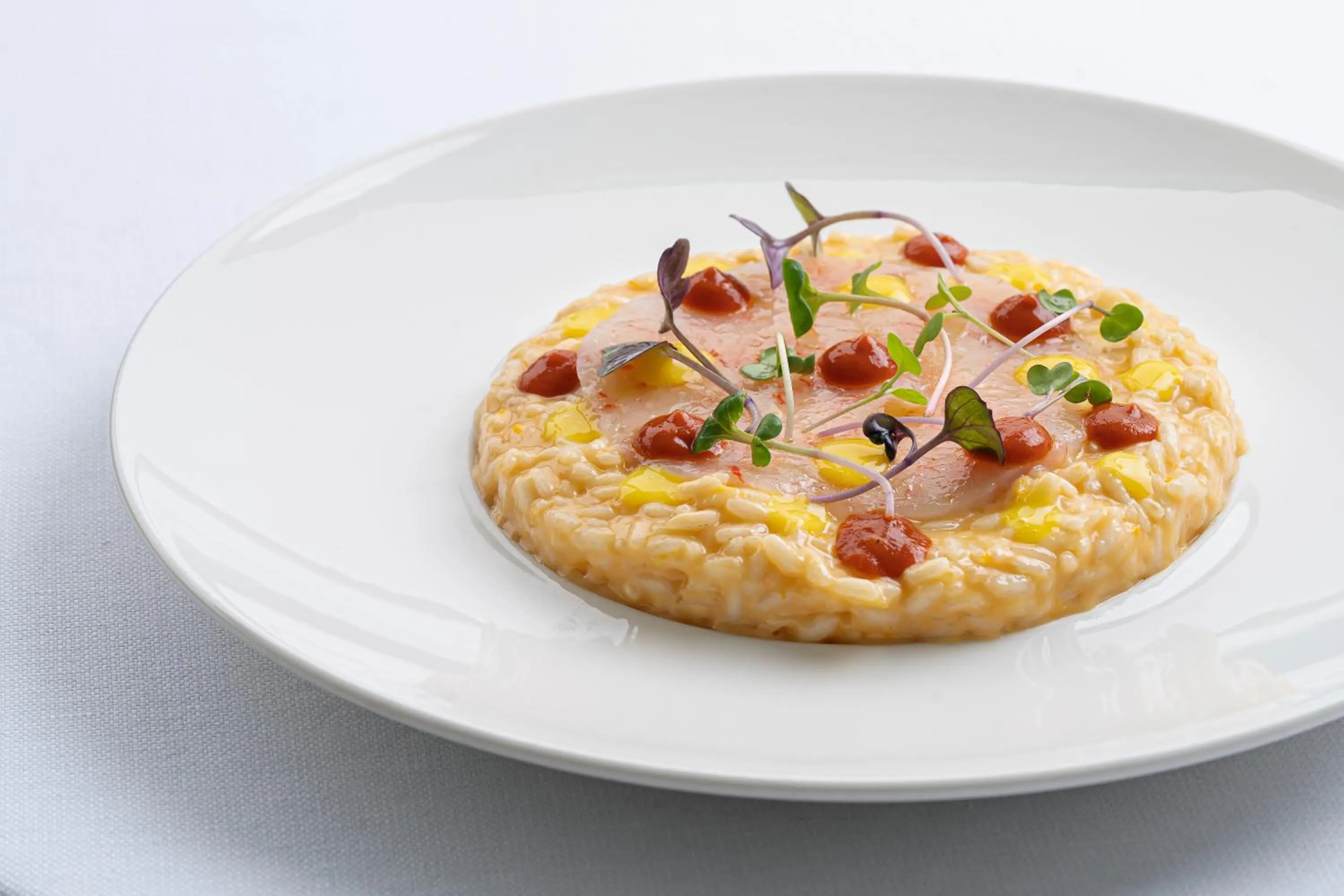 Restaurant/places to eat in Hotel Mary